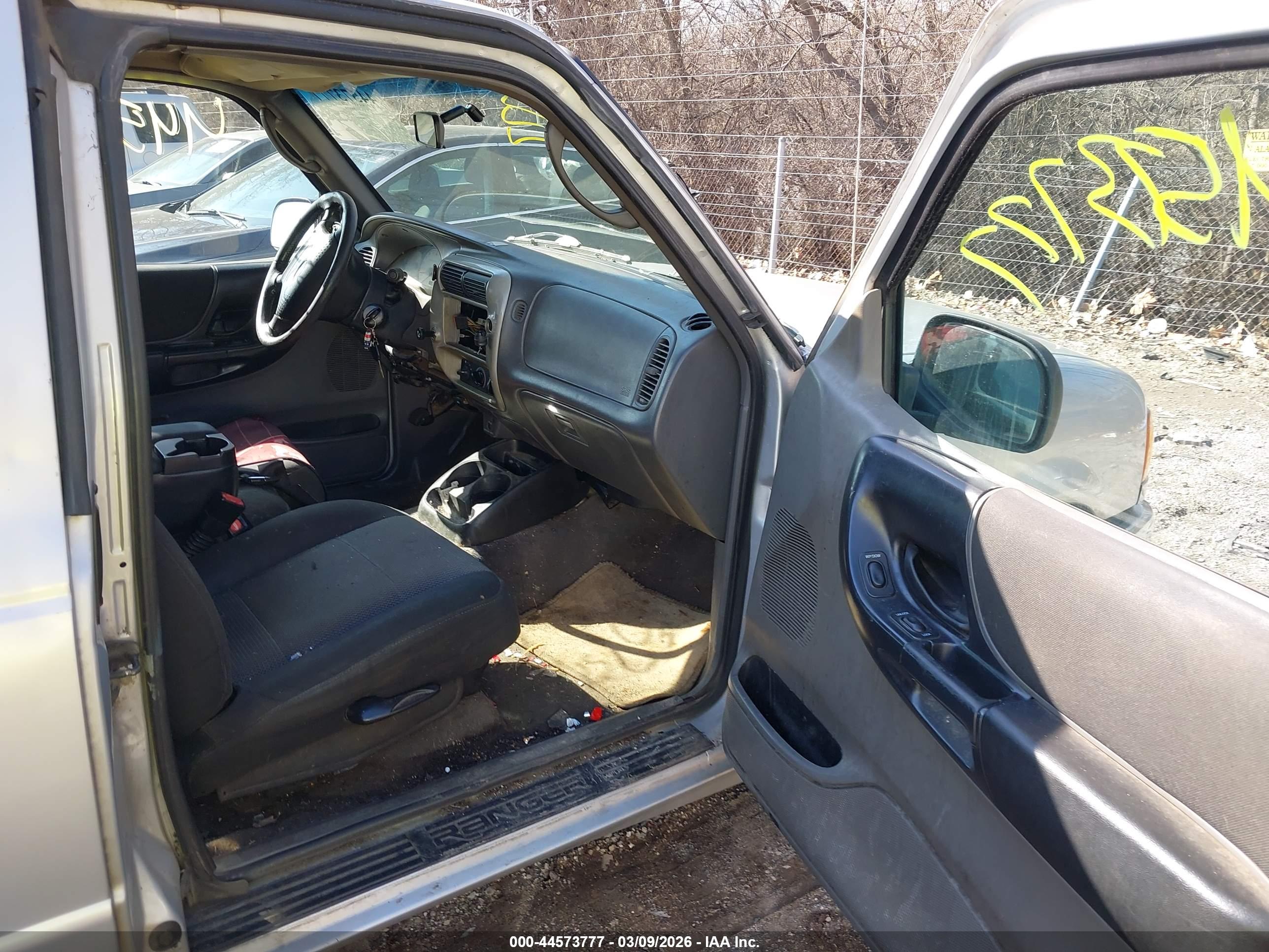 FORD RANGER image 5