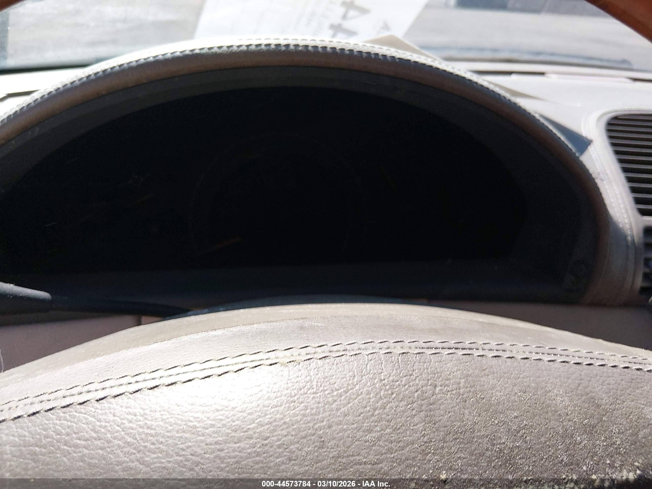 MERCEDES-BENZ CL image 7