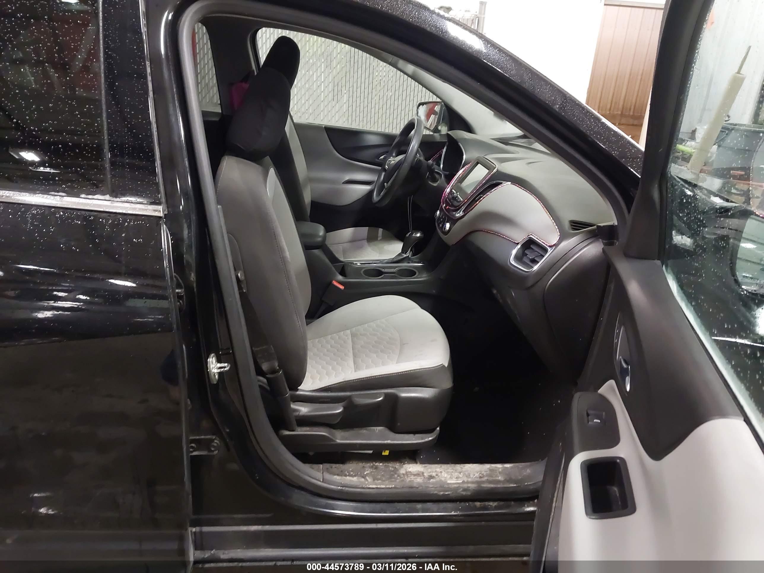 CHEVROLET EQUINOX image 5