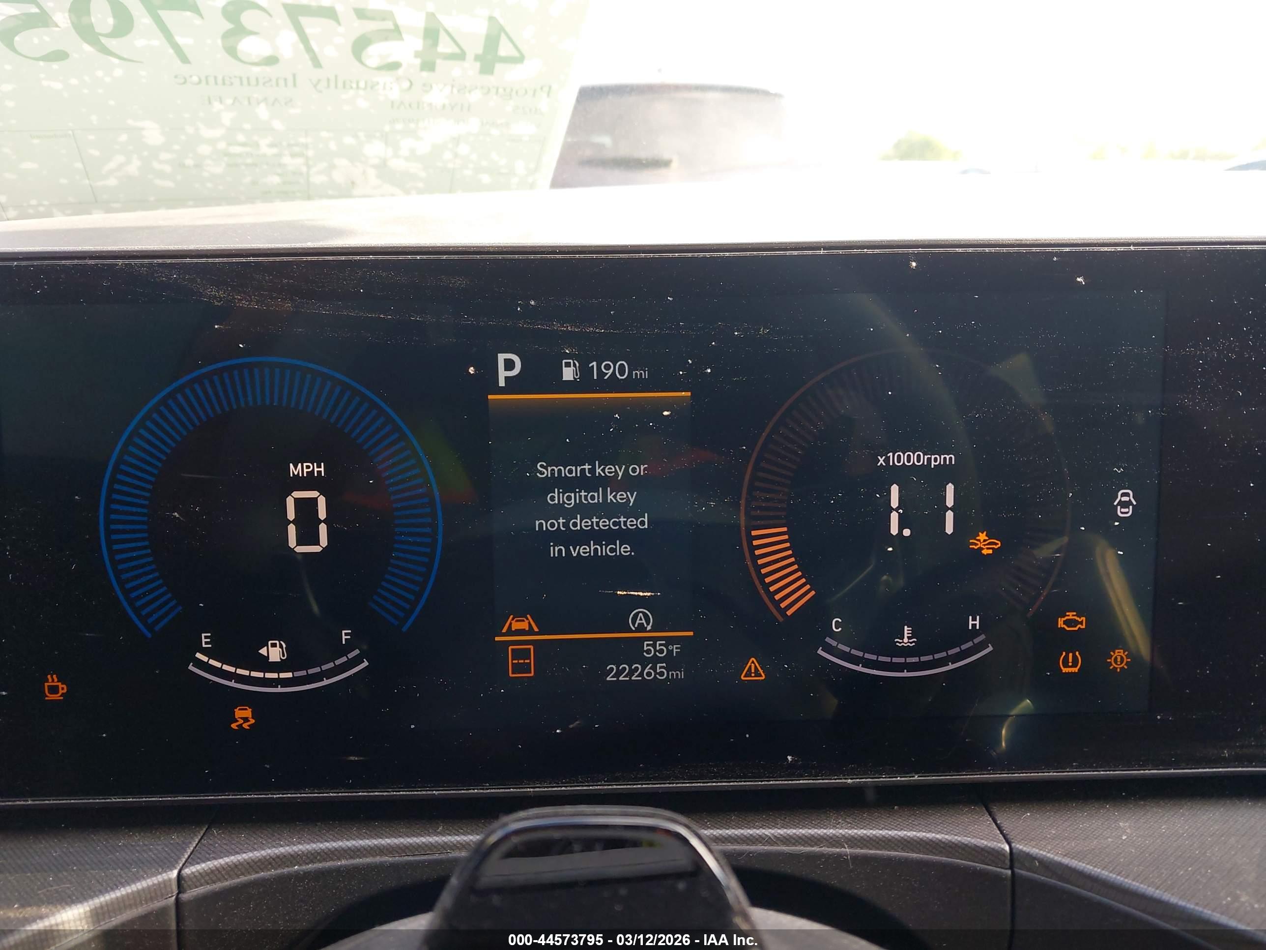 HYUNDAI SANTA image 7