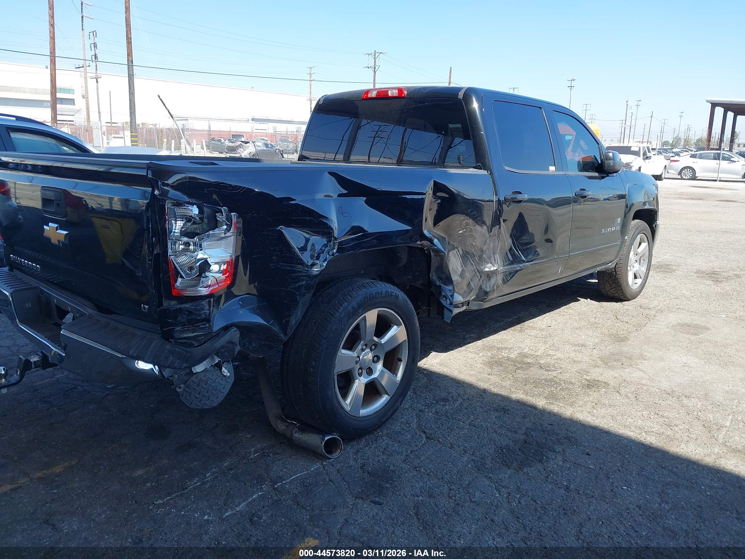CHEVROLET SILVERADO image 4