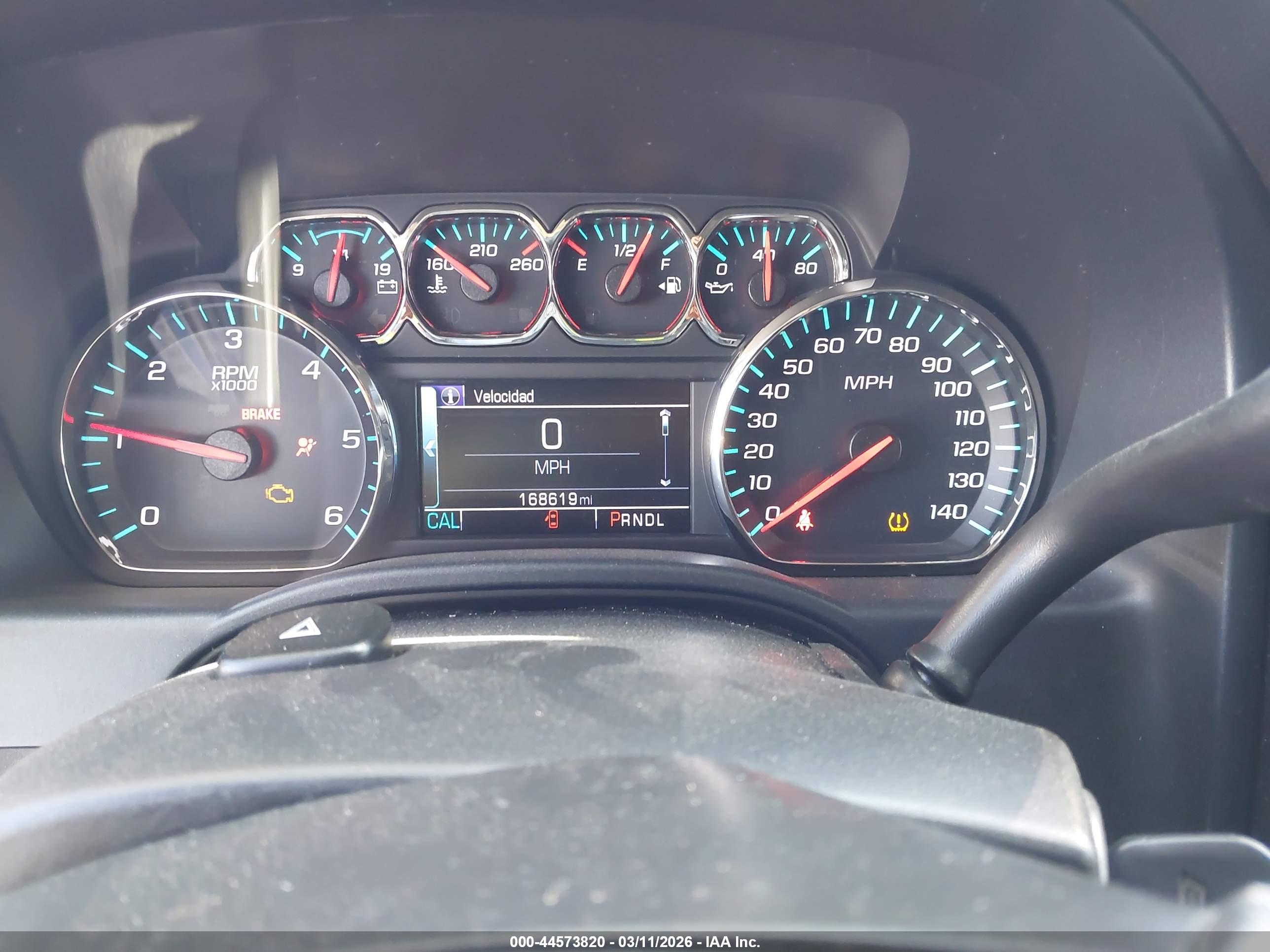 CHEVROLET SILVERADO image 7