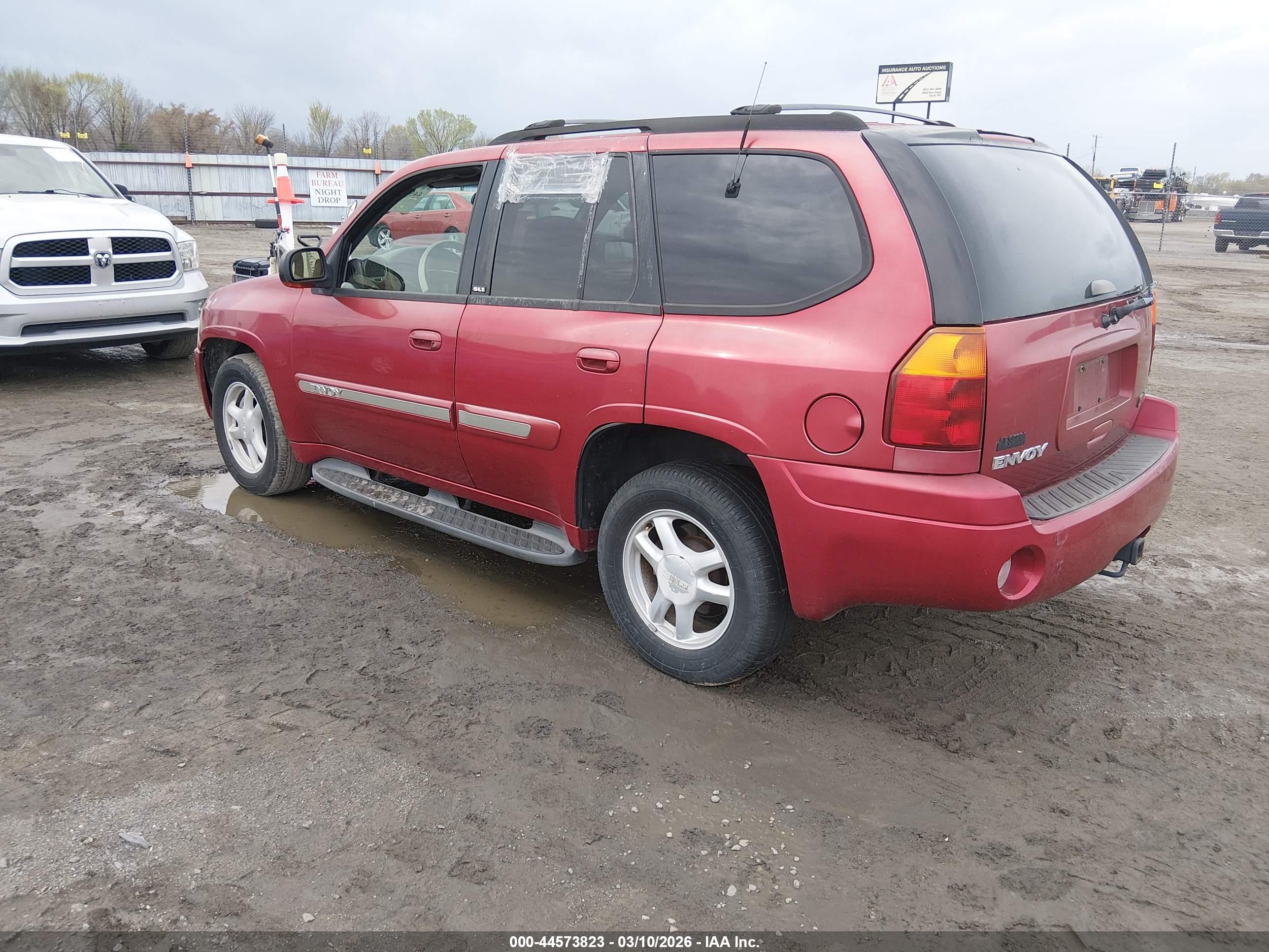 GMC ENVOY image 3