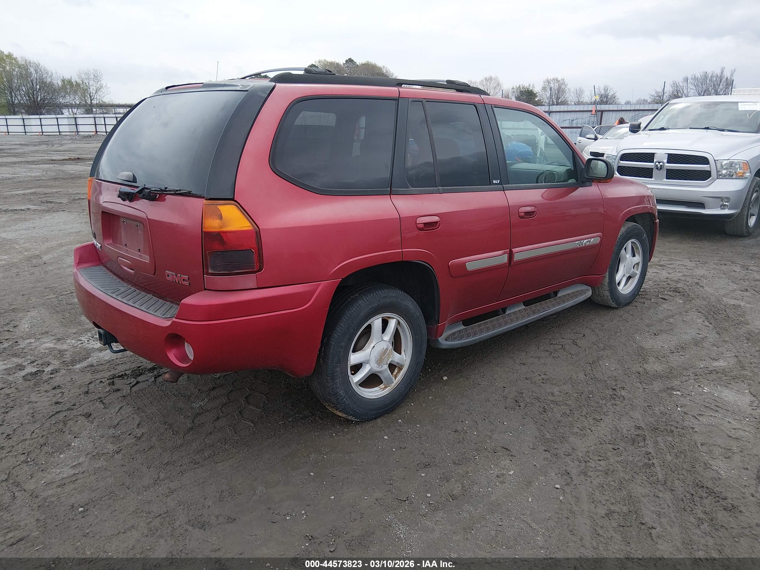 GMC ENVOY image 4