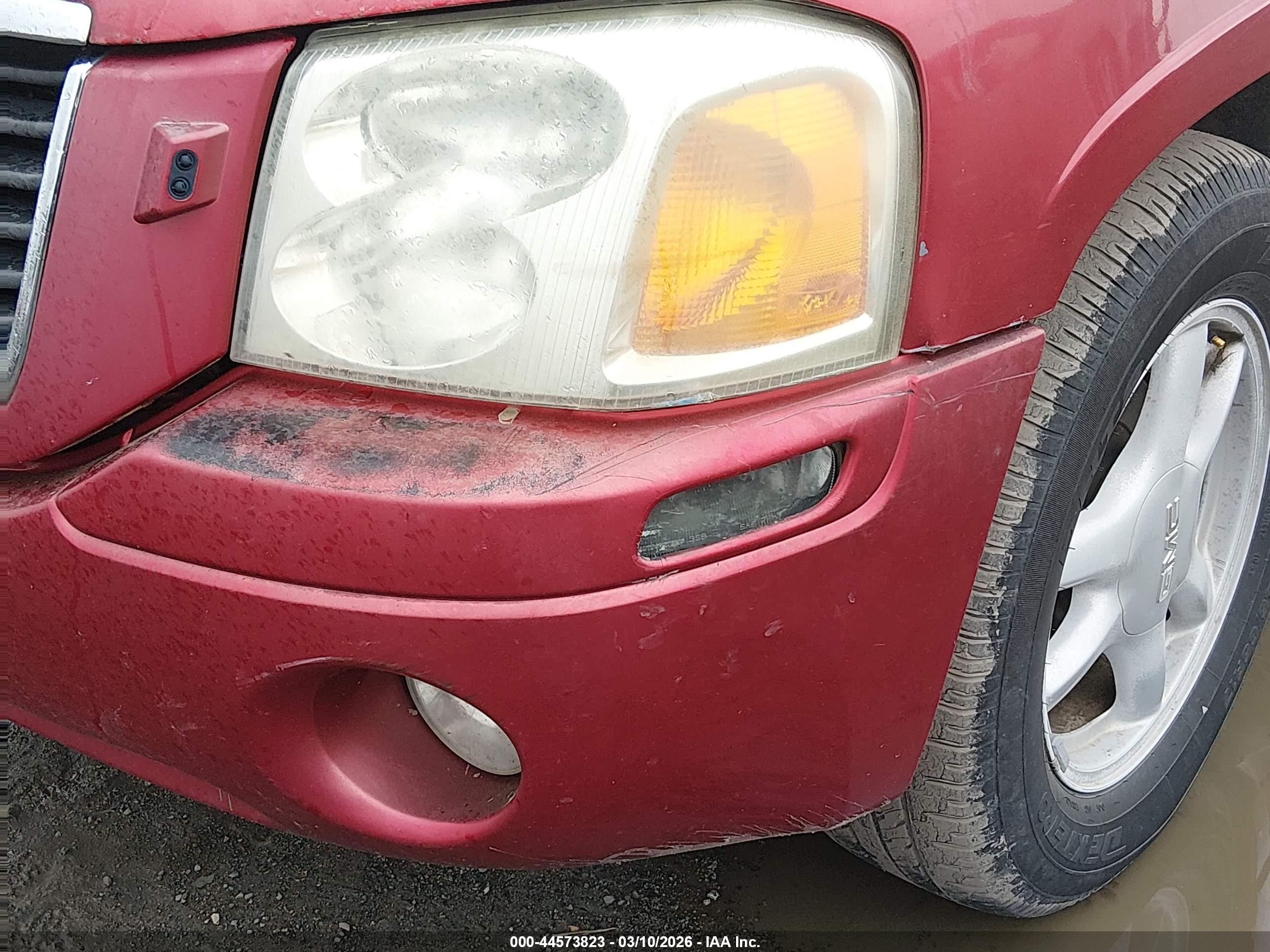 GMC ENVOY image 6