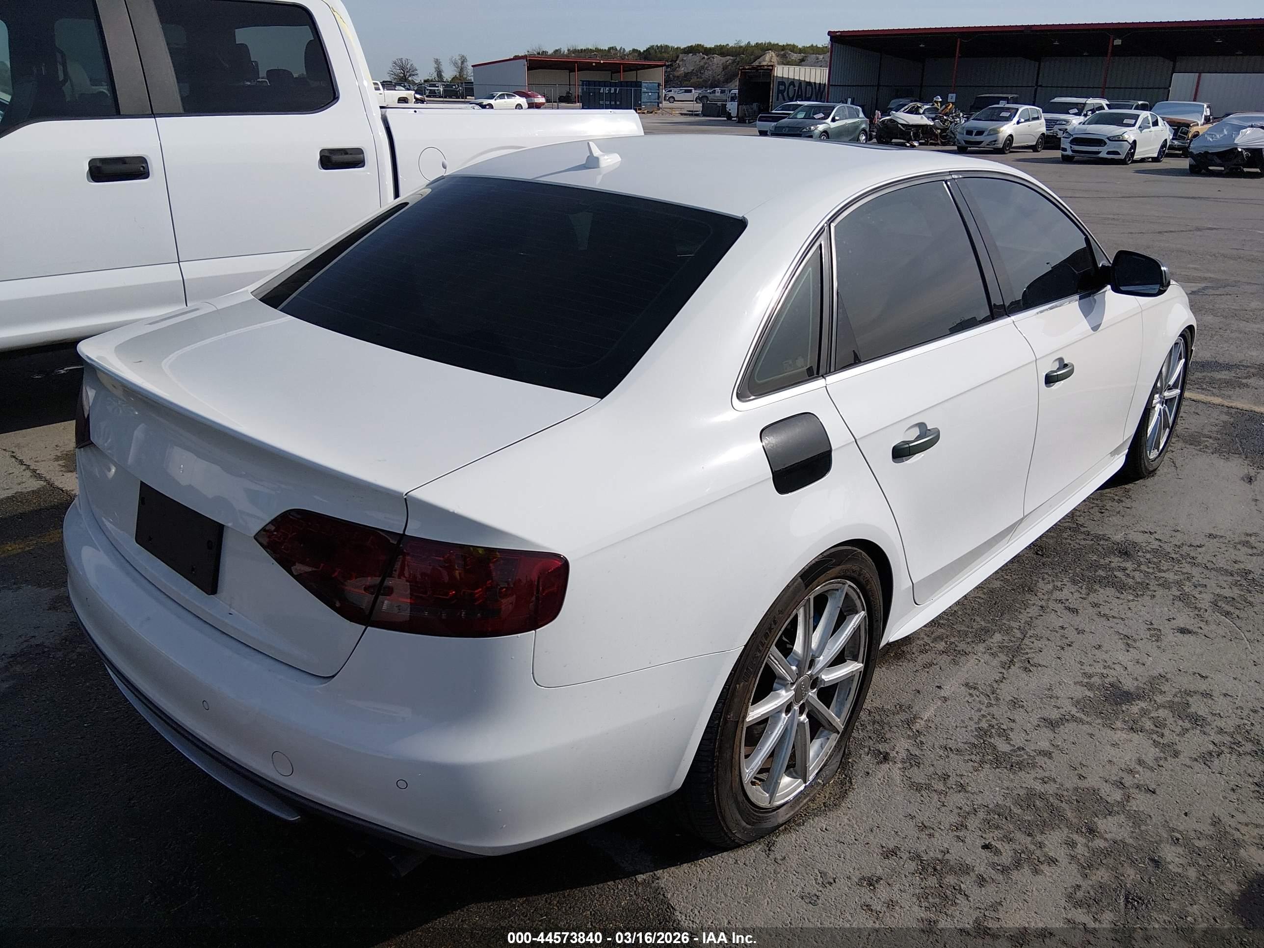 AUDI S4 image 4