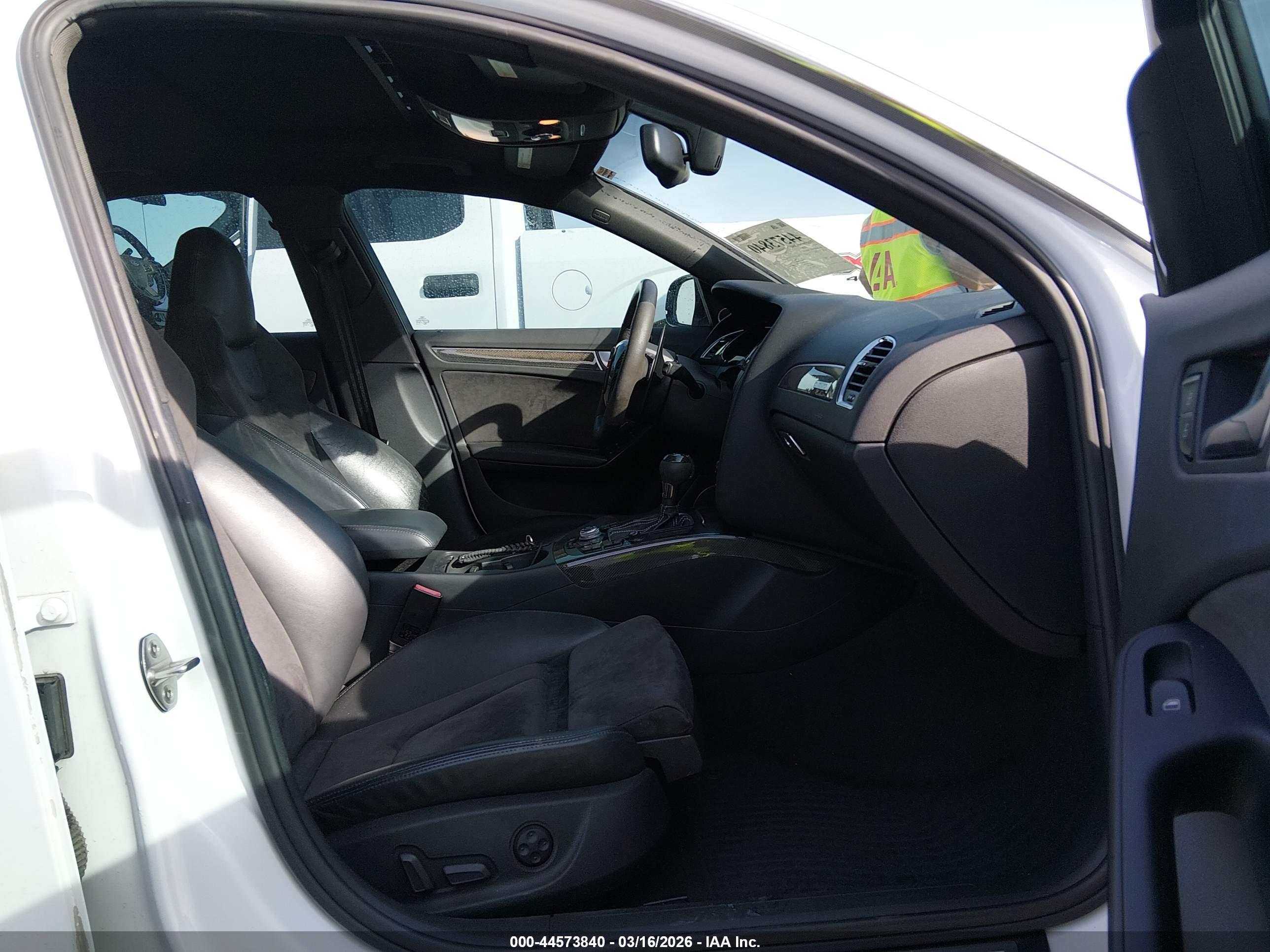 AUDI S4 image 5