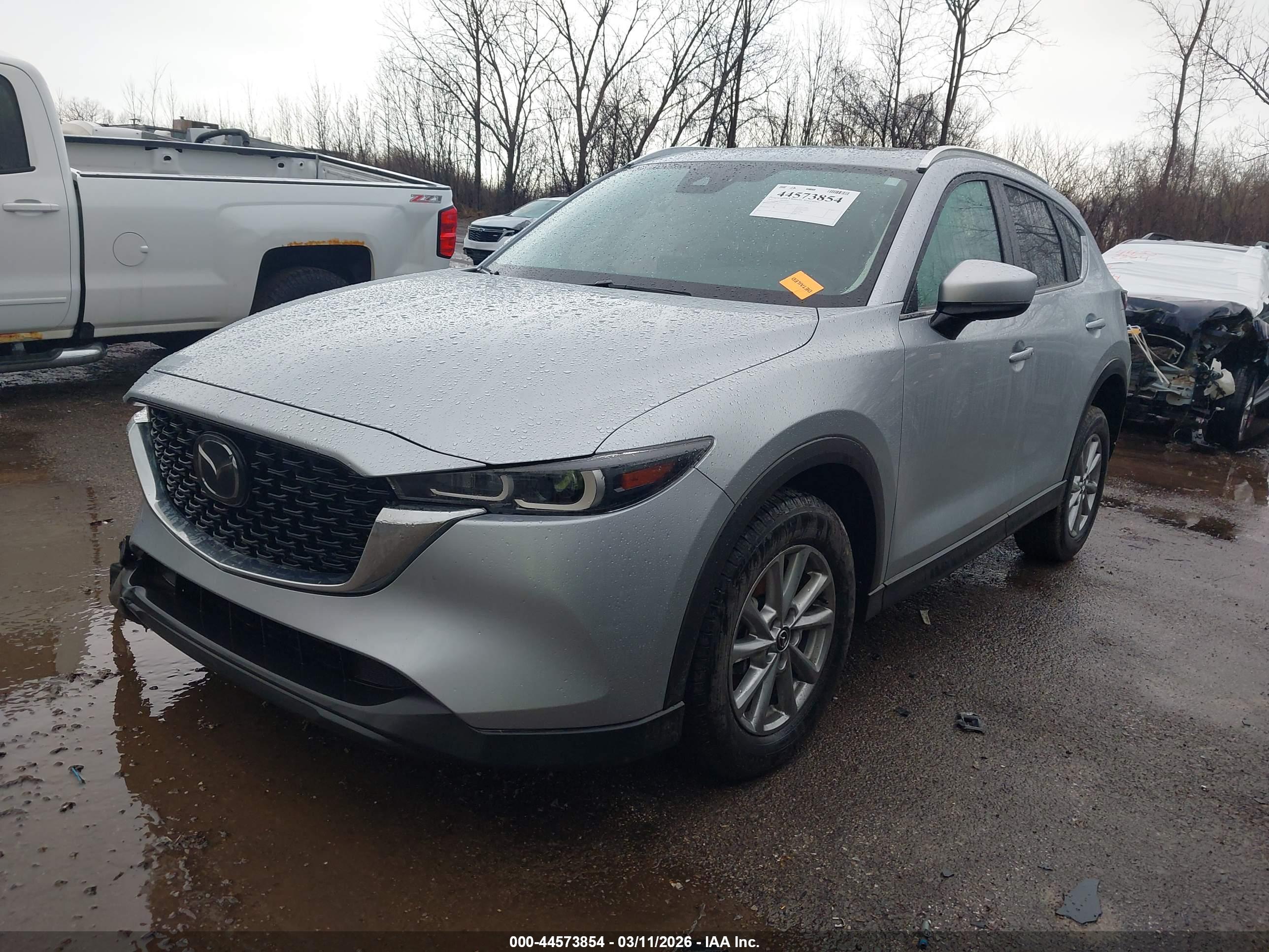MAZDA CX-5 image 2