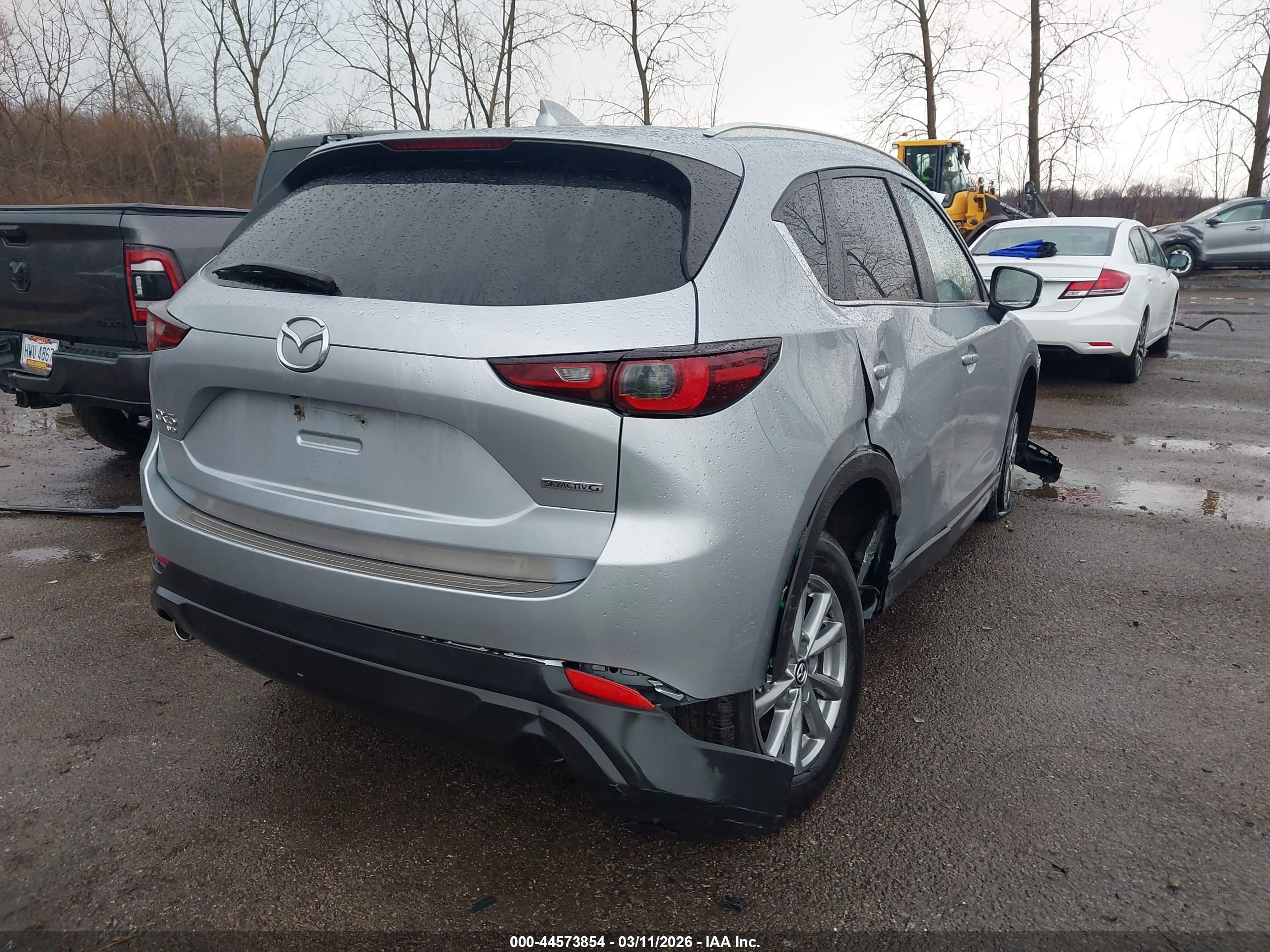 MAZDA CX-5 image 4