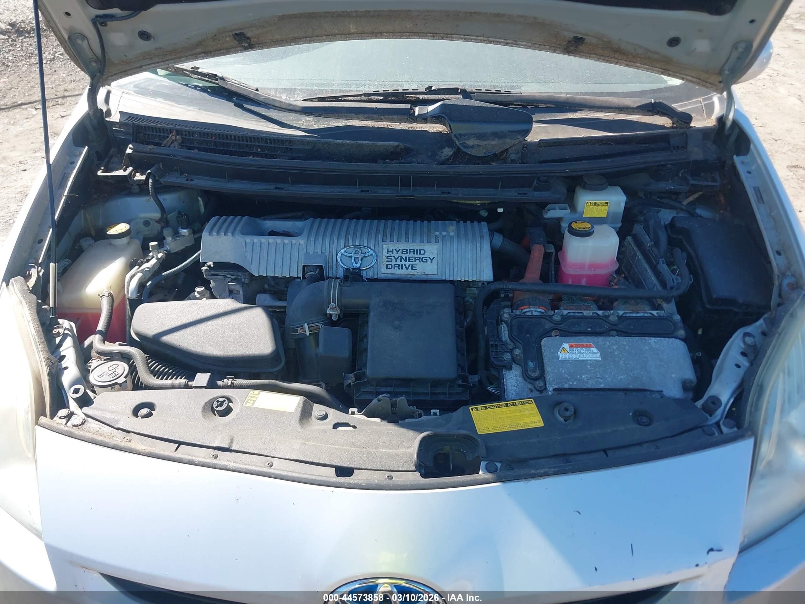 TOYOTA PRIUS image 10