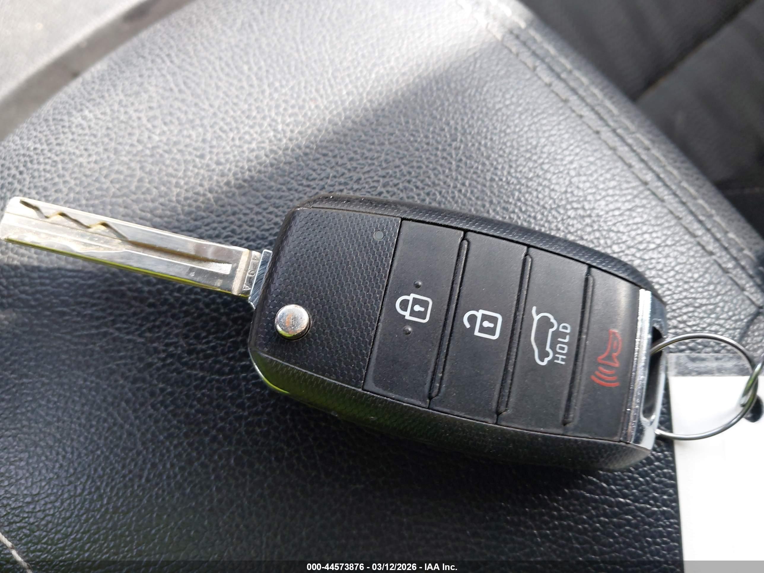 KIA SPORTAGE image 11