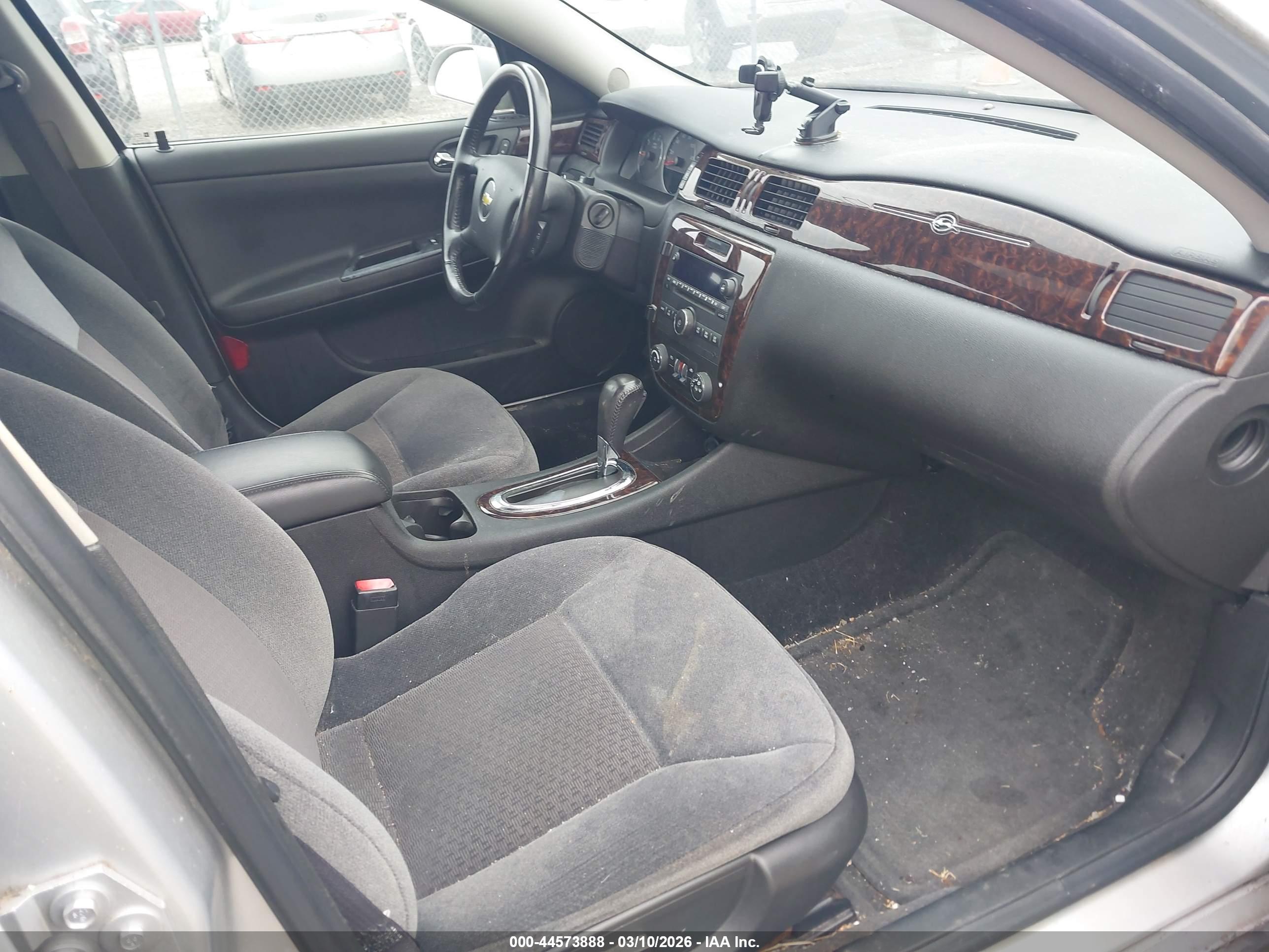 CHEVROLET IMPALA image 5