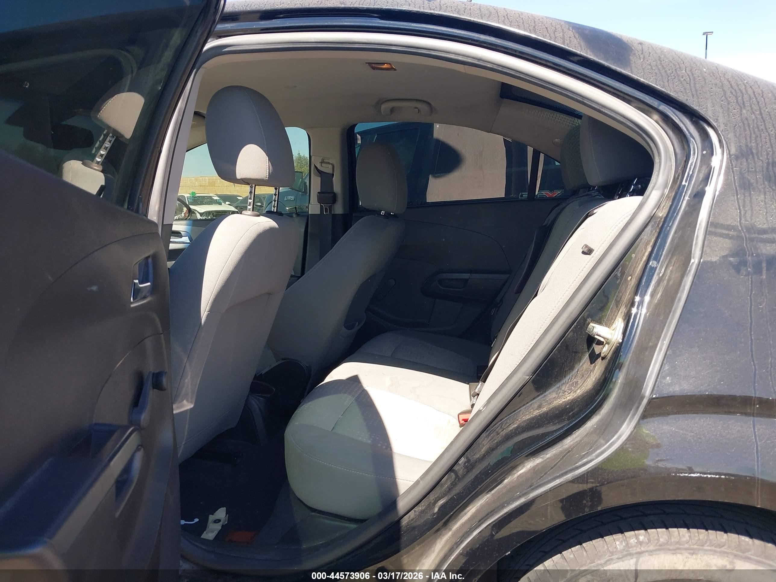 CHEVROLET SONIC image 8