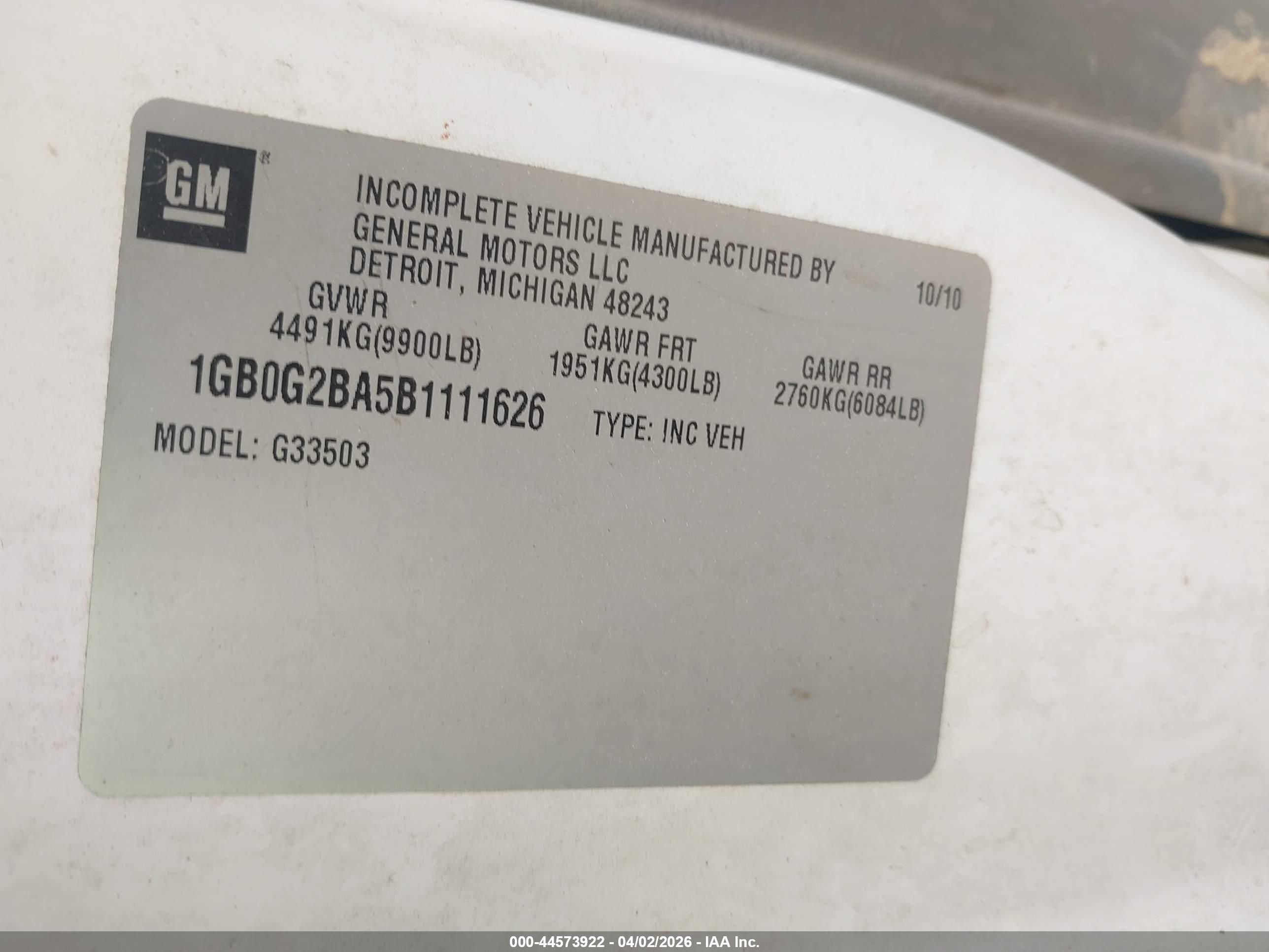 CHEVROLET EXPRESS image 9