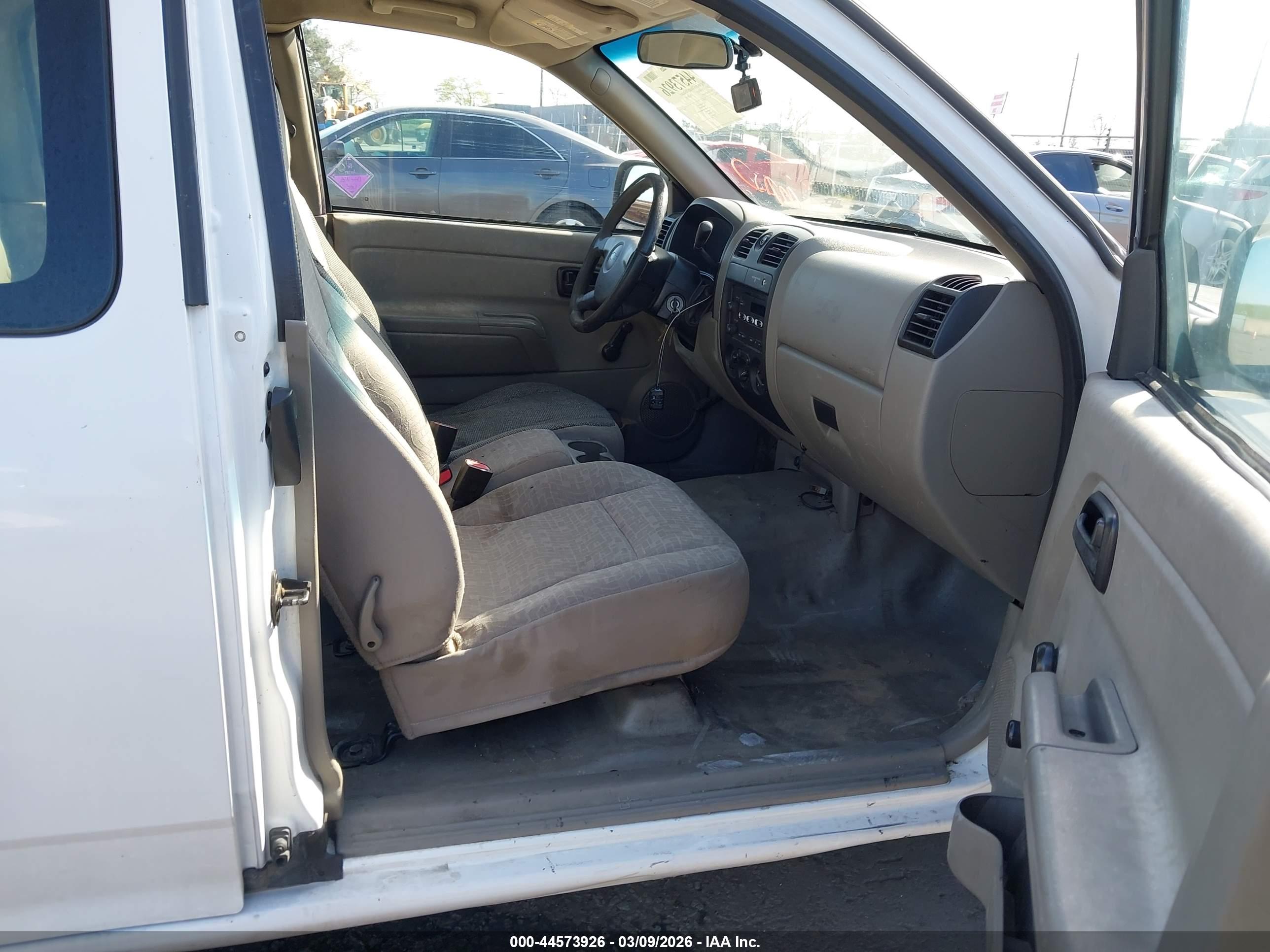 CHEVROLET COLORADO image 5