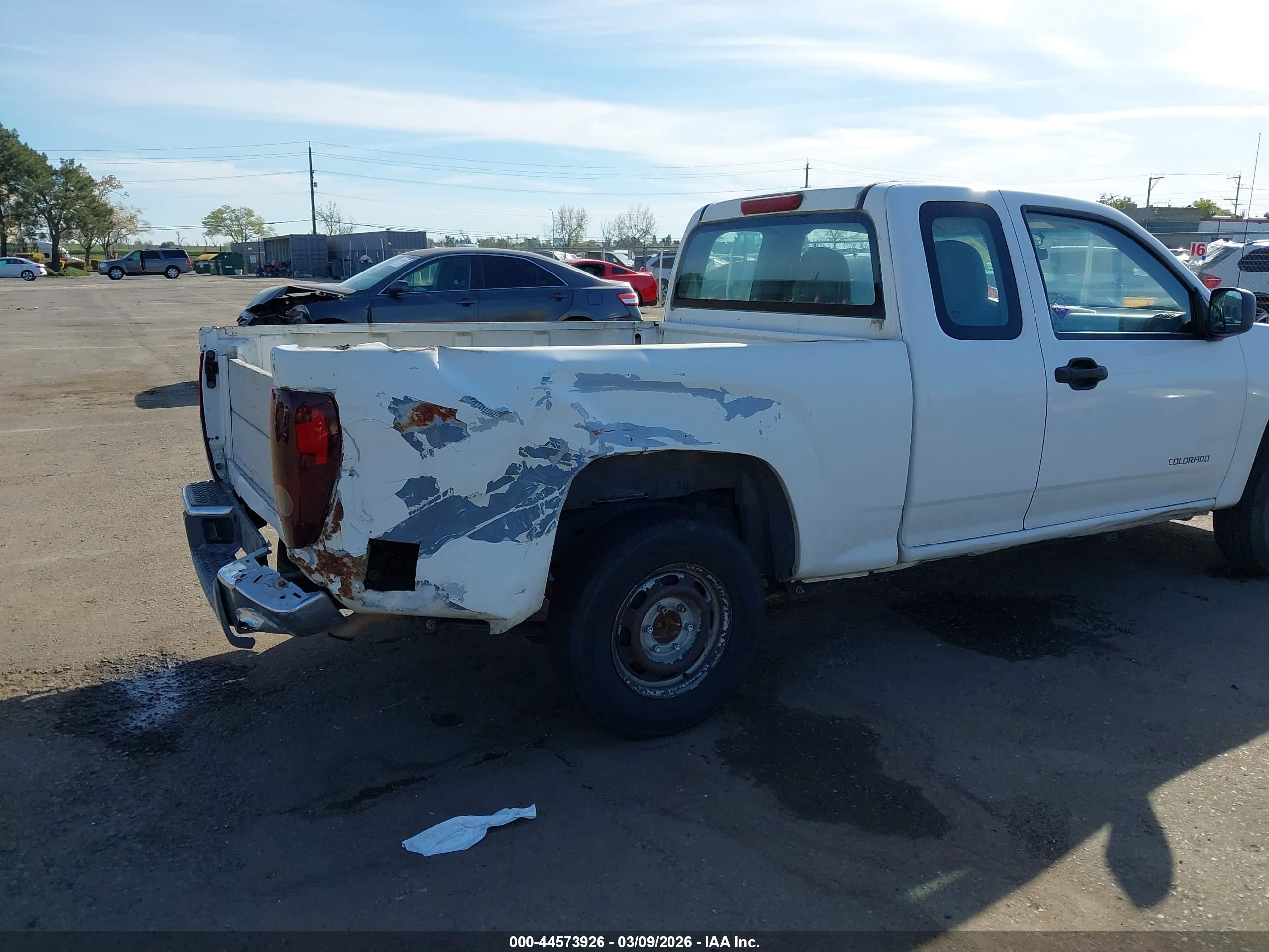CHEVROLET COLORADO image 6