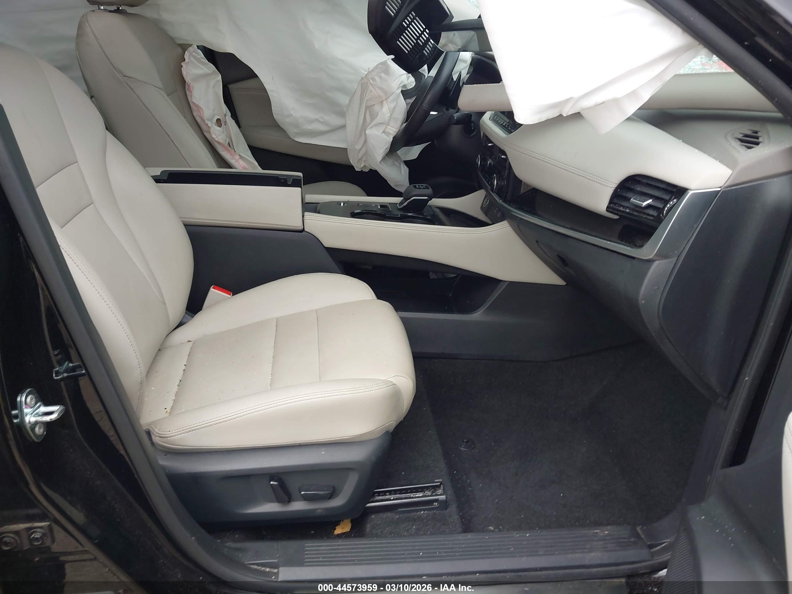 NISSAN ROGUE image 5