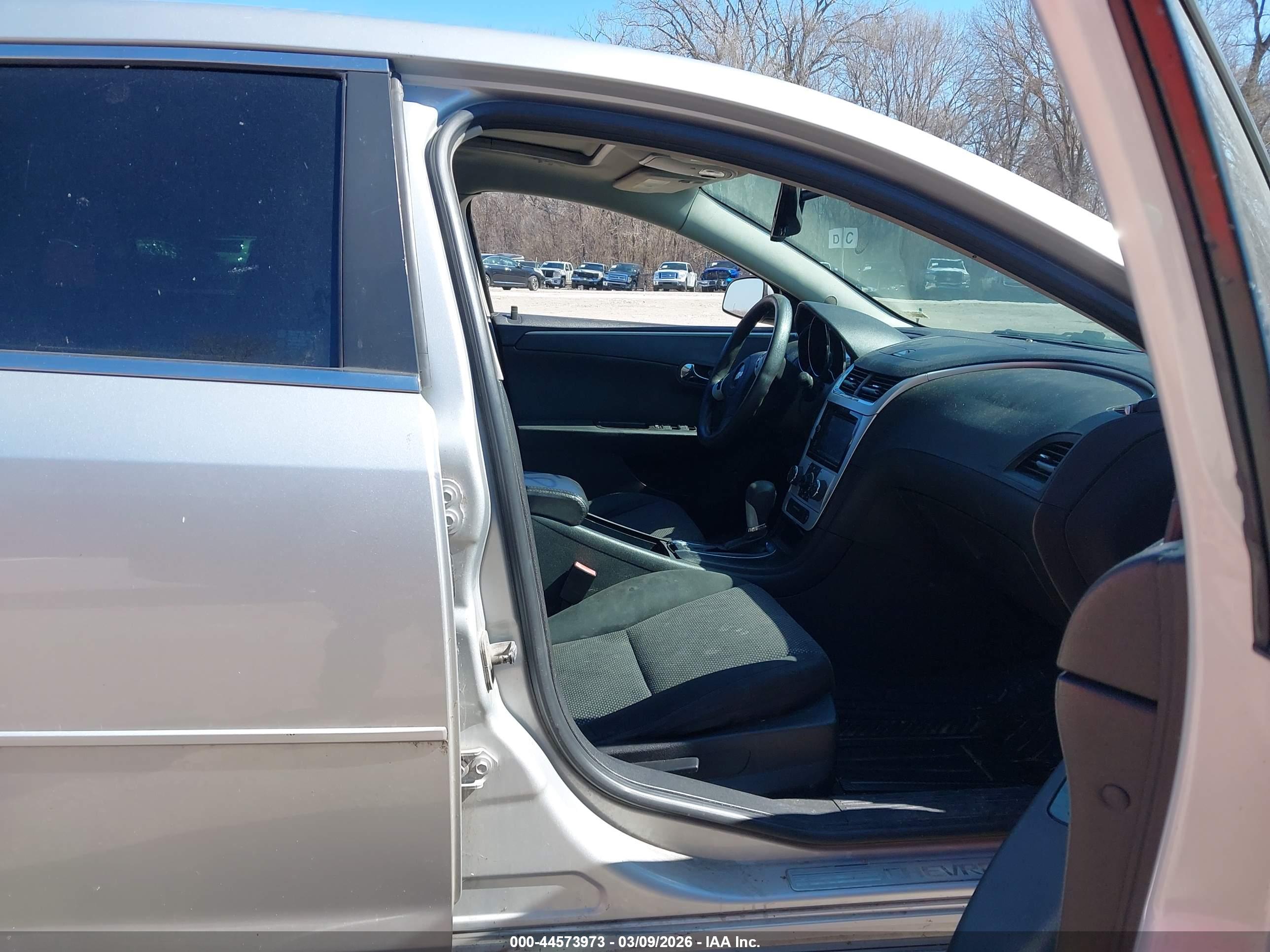 CHEVROLET MALIBU image 5