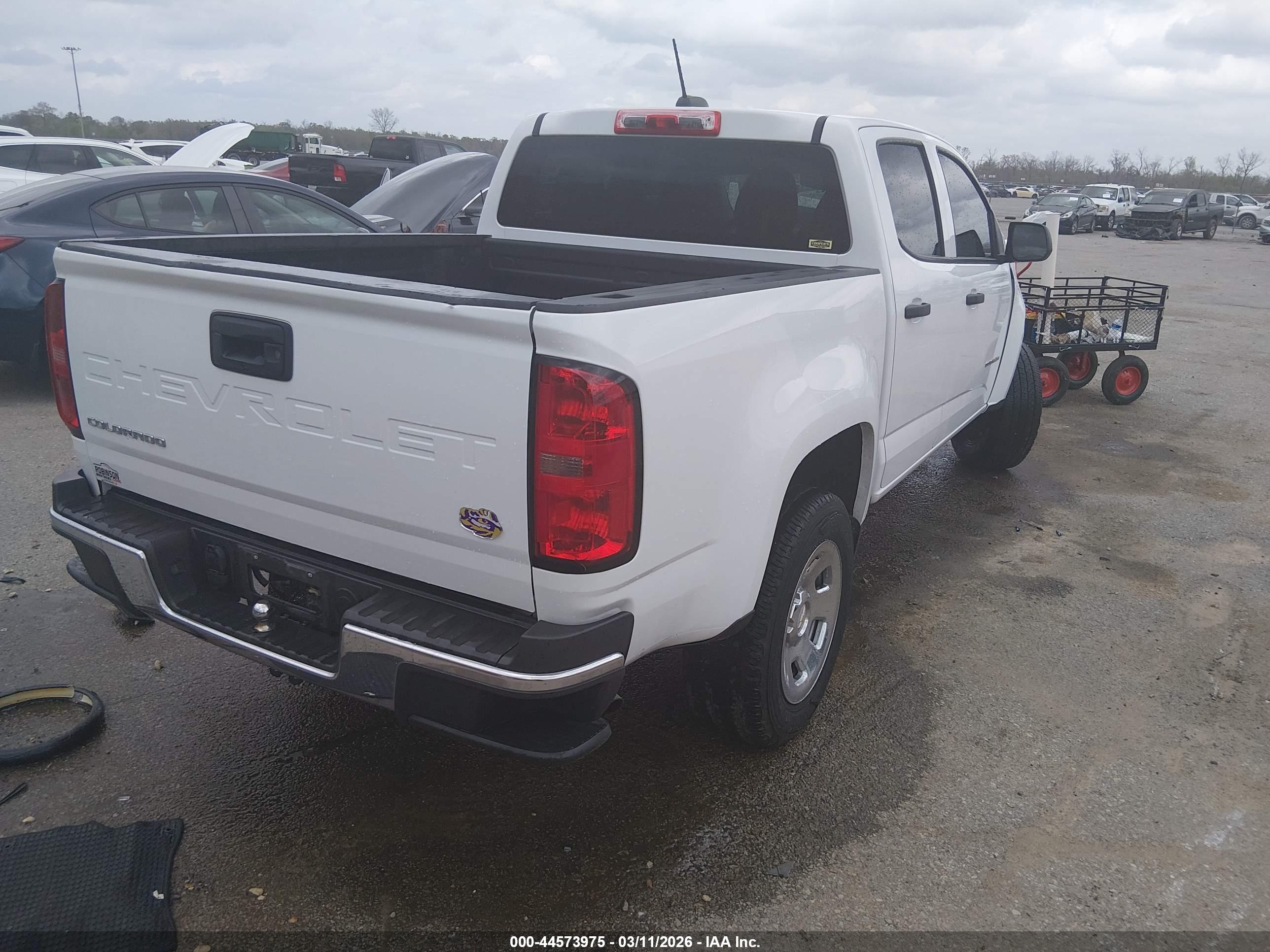 CHEVROLET COLORADO image 4