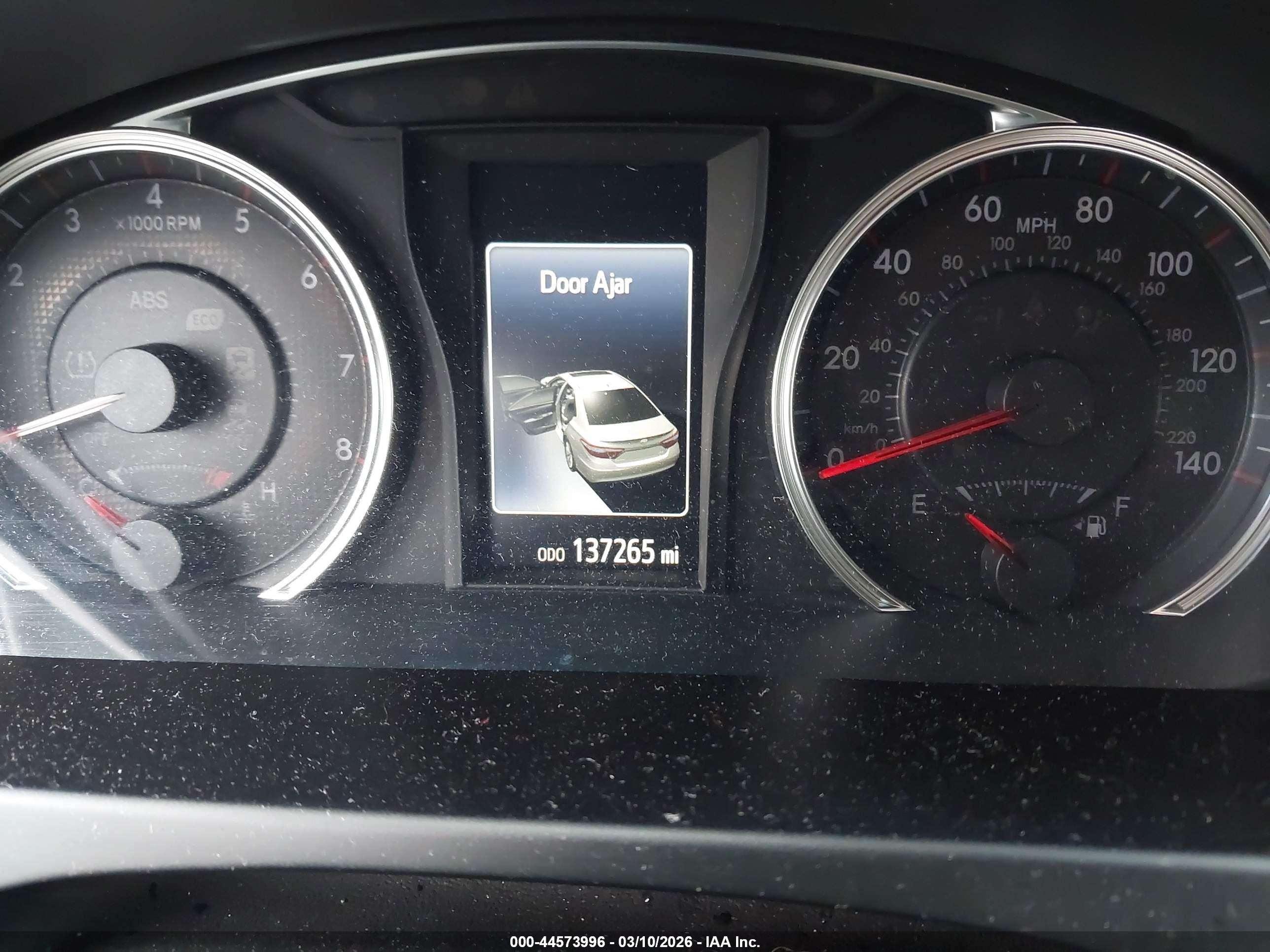TOYOTA CAMRY image 7