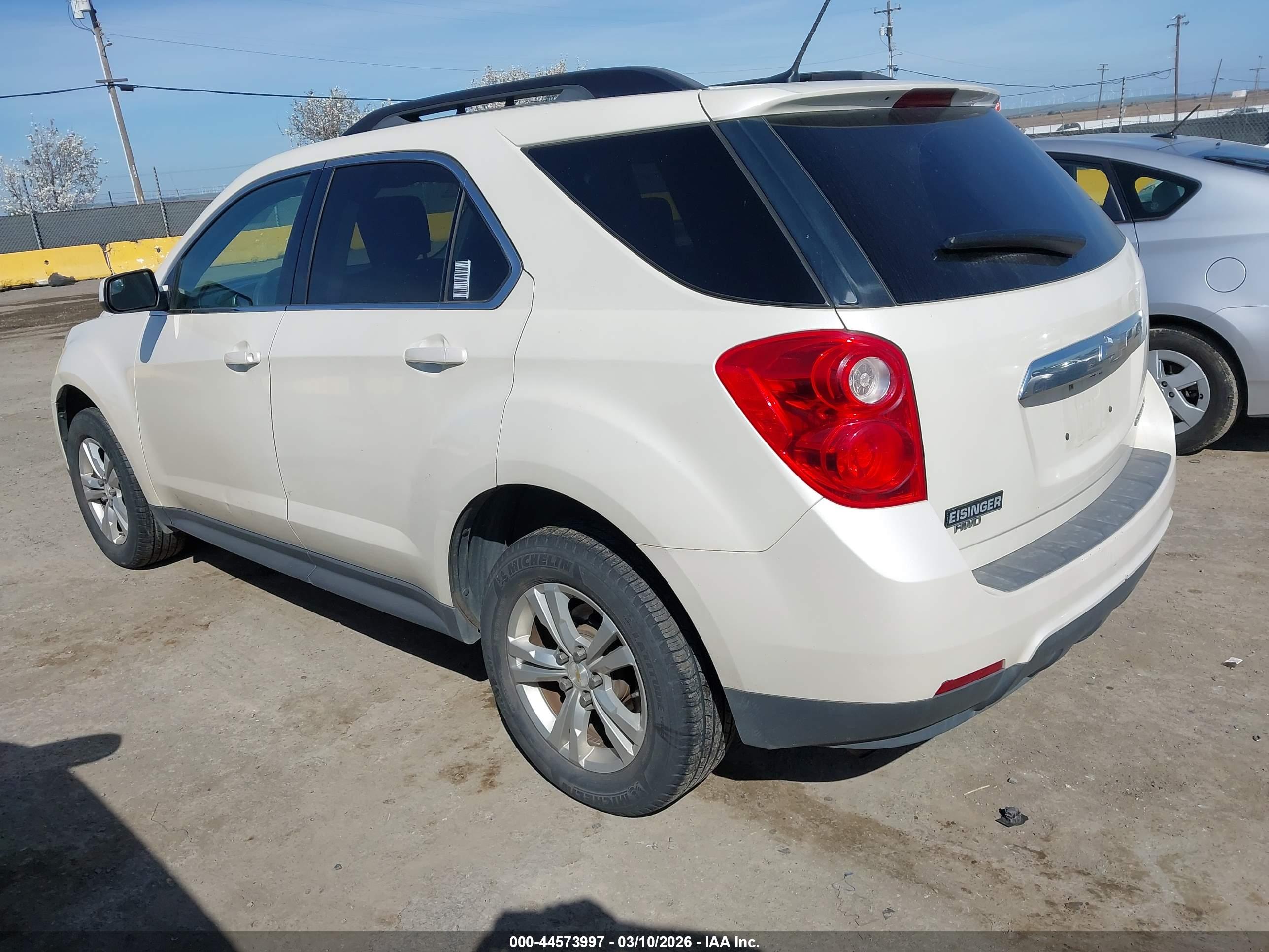 CHEVROLET EQUINOX image 3