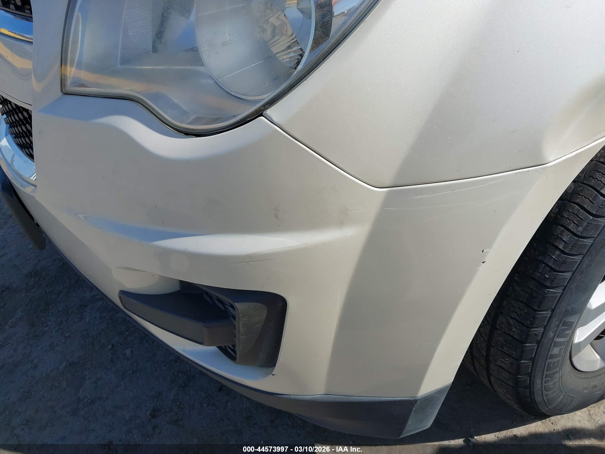CHEVROLET EQUINOX image 6