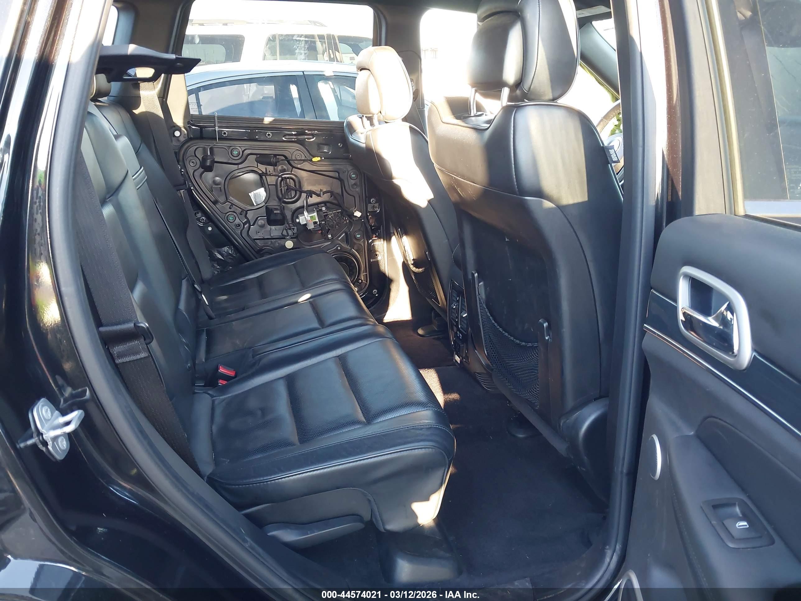 JEEP GRAND image 8