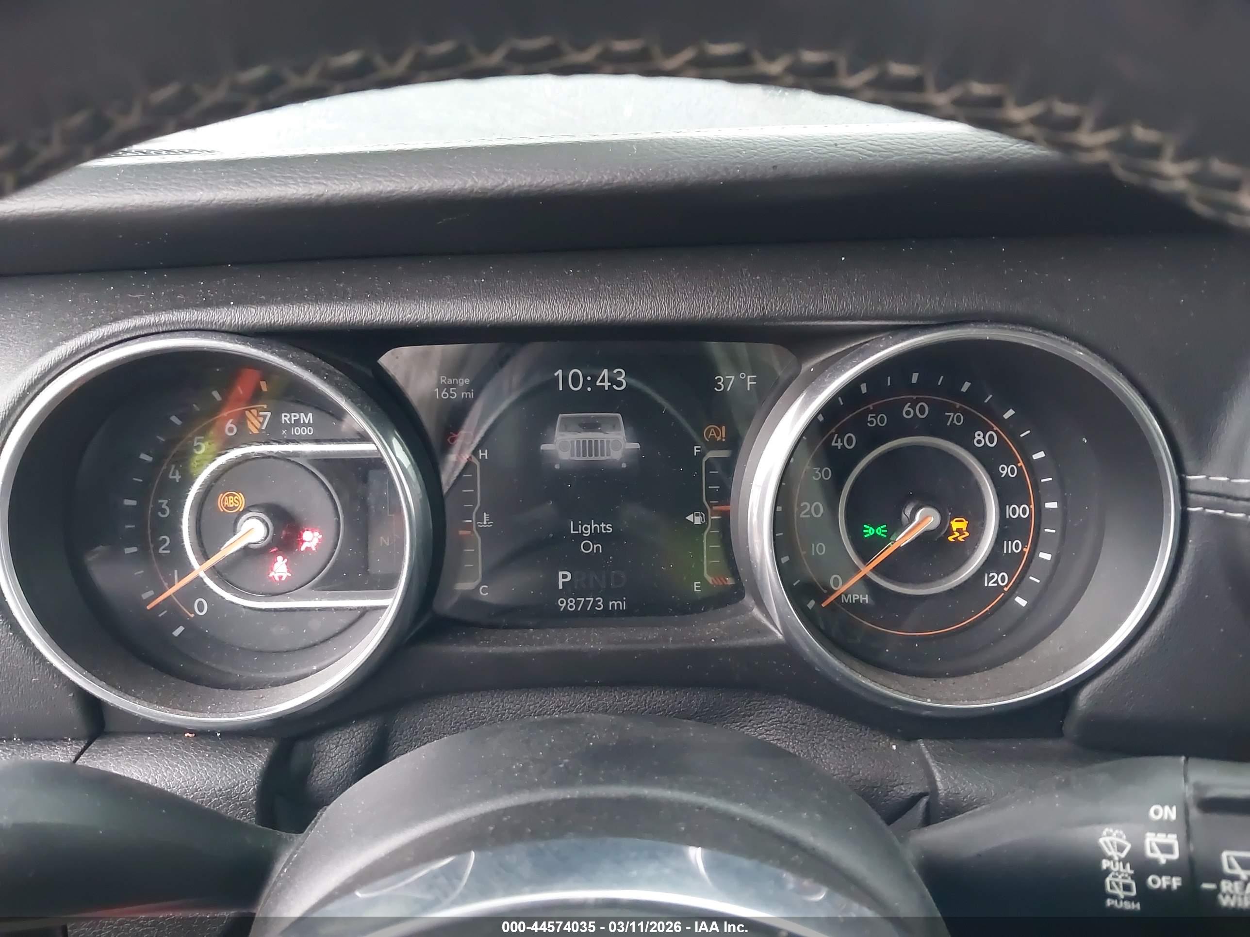 JEEP WRANGLER image 7