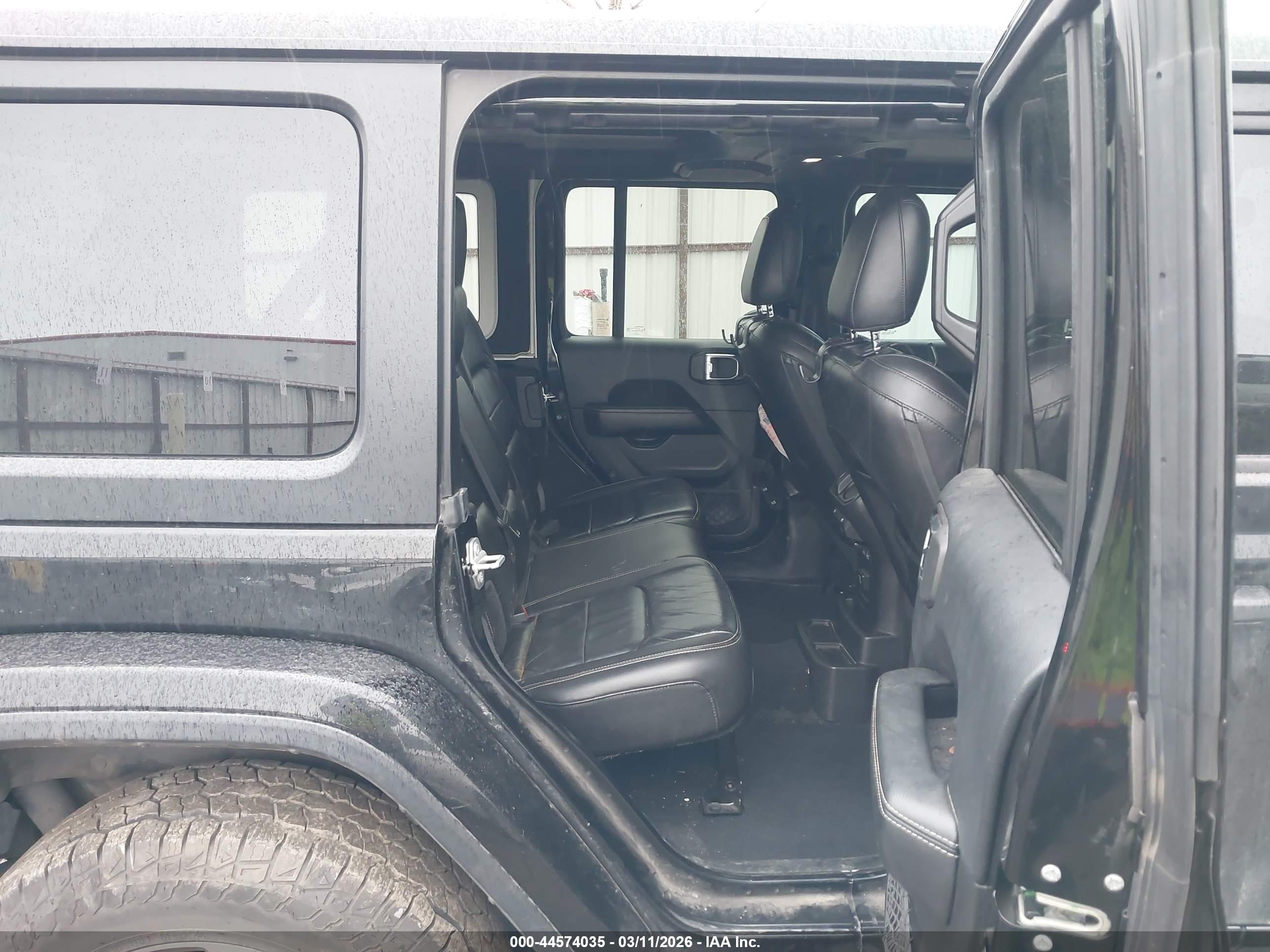 JEEP WRANGLER image 8