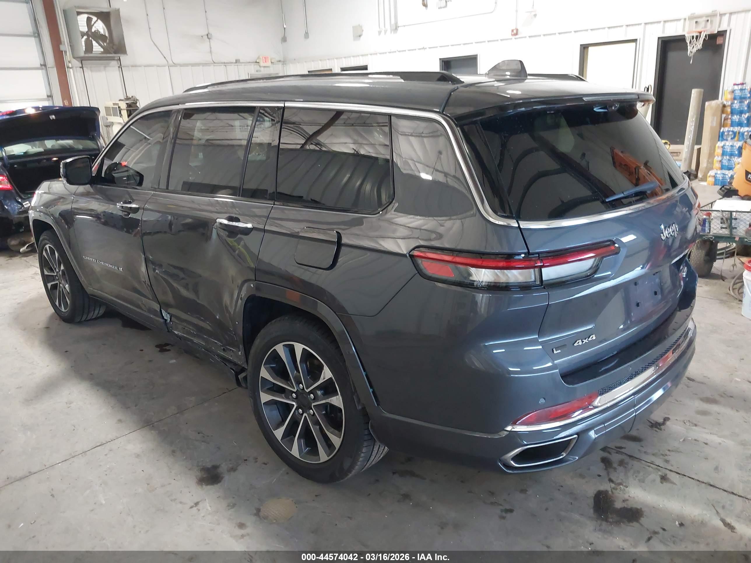 JEEP GRAND image 3