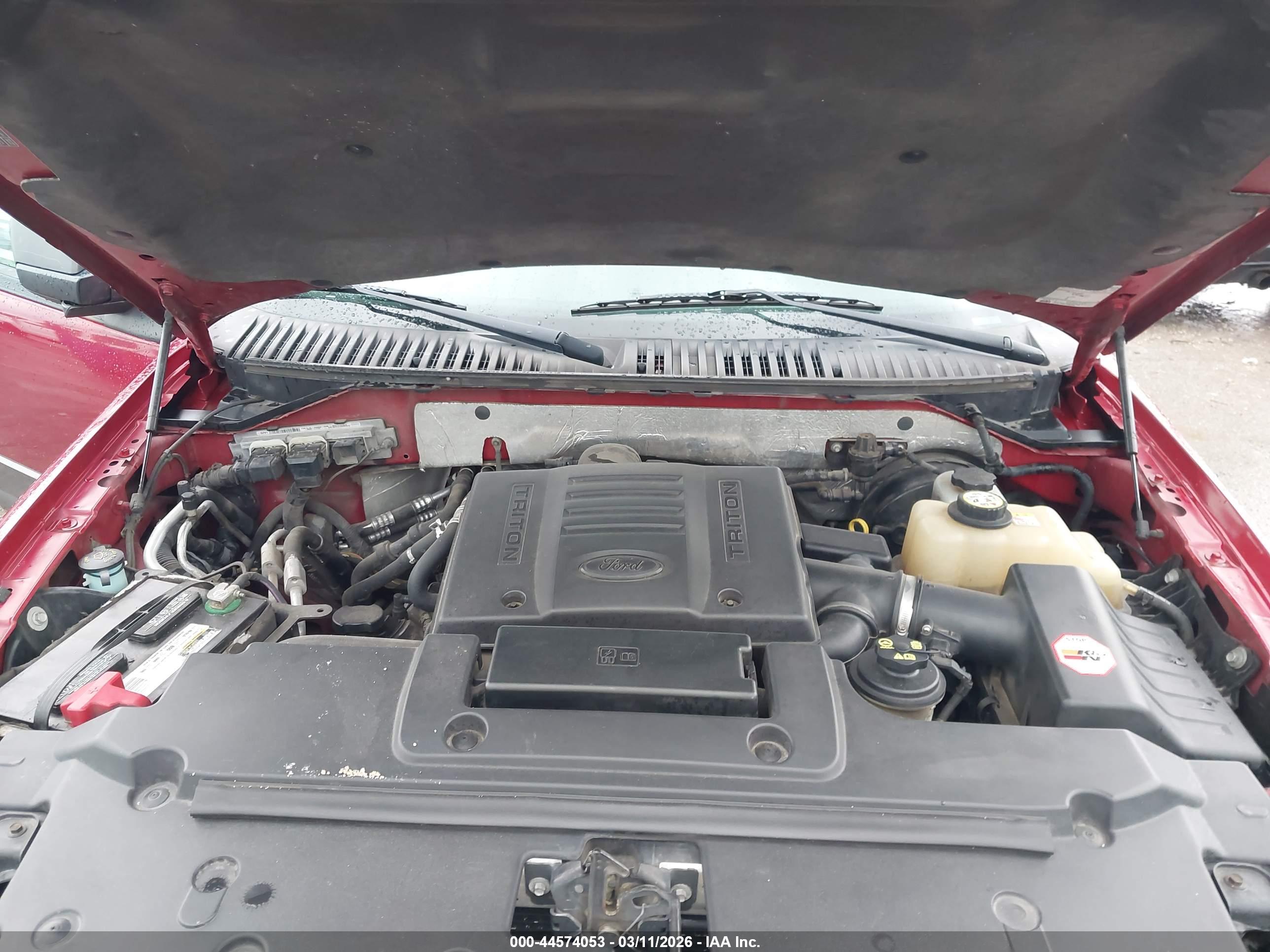 FORD EXPEDITION image 10
