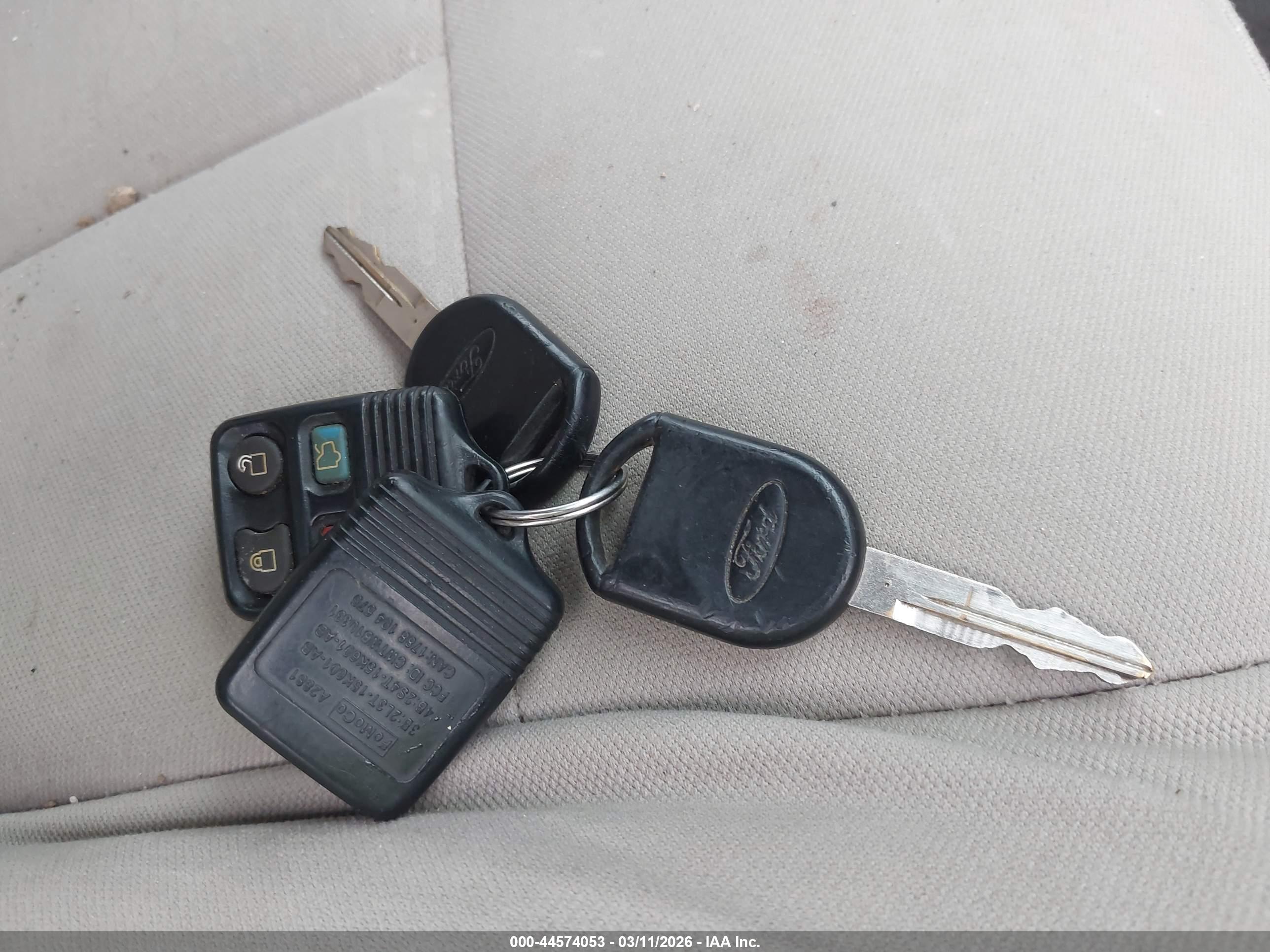 FORD EXPEDITION image 11