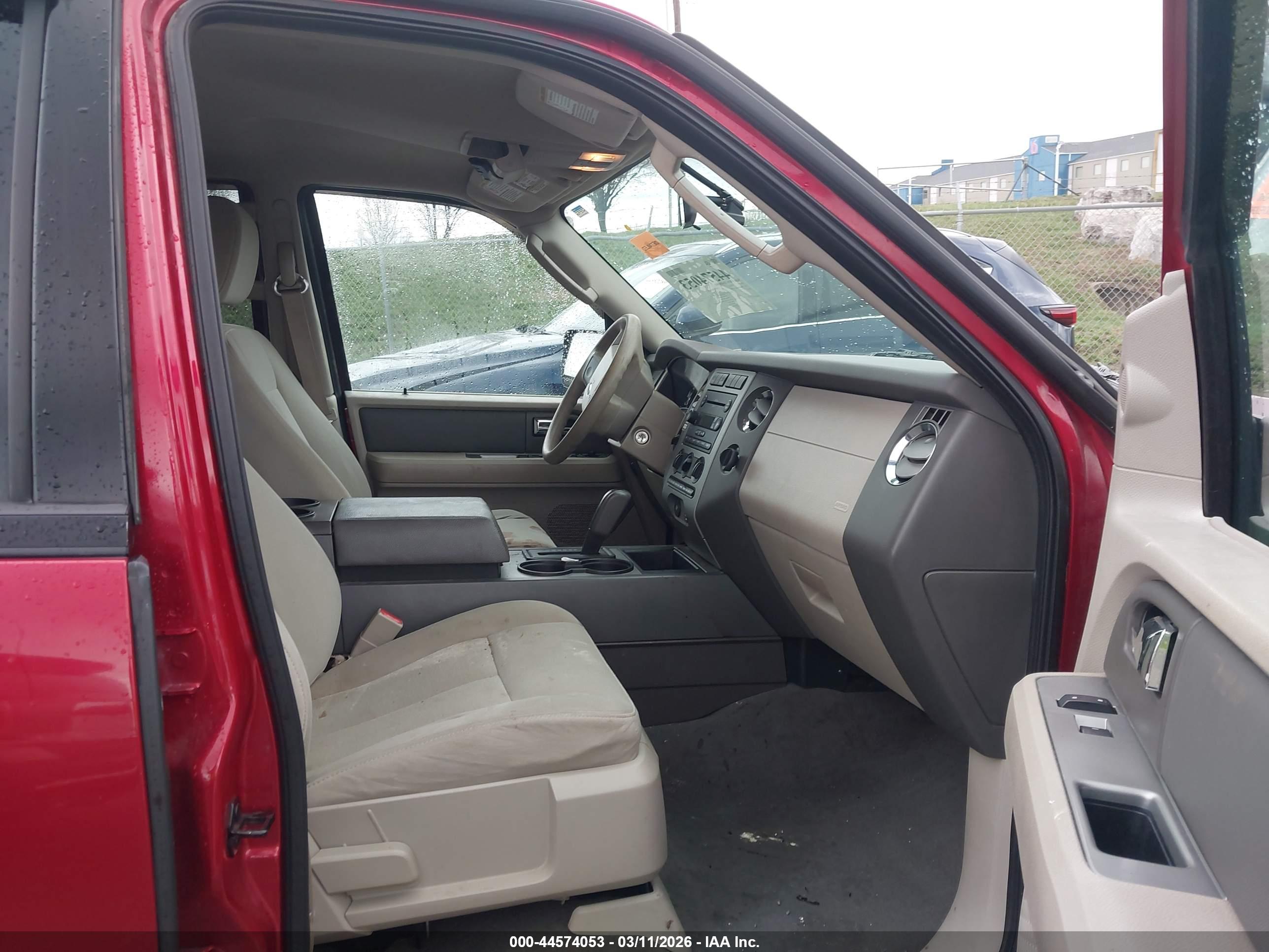 FORD EXPEDITION image 5