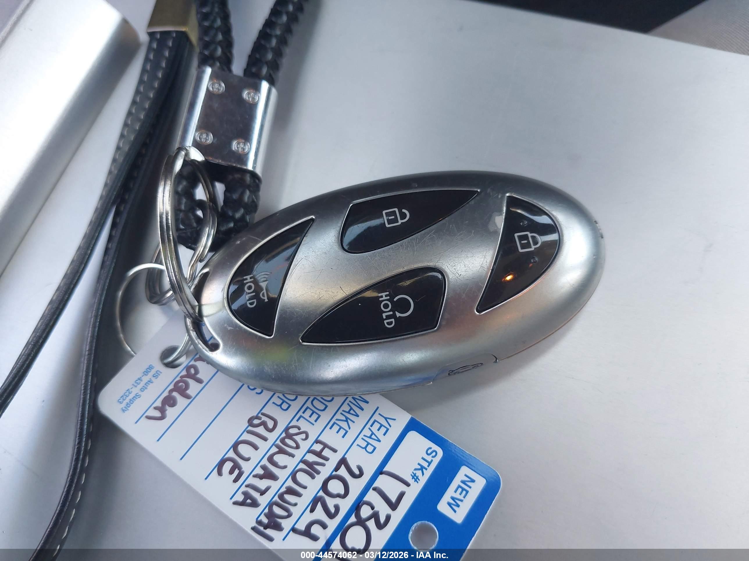HYUNDAI SONATA image 11