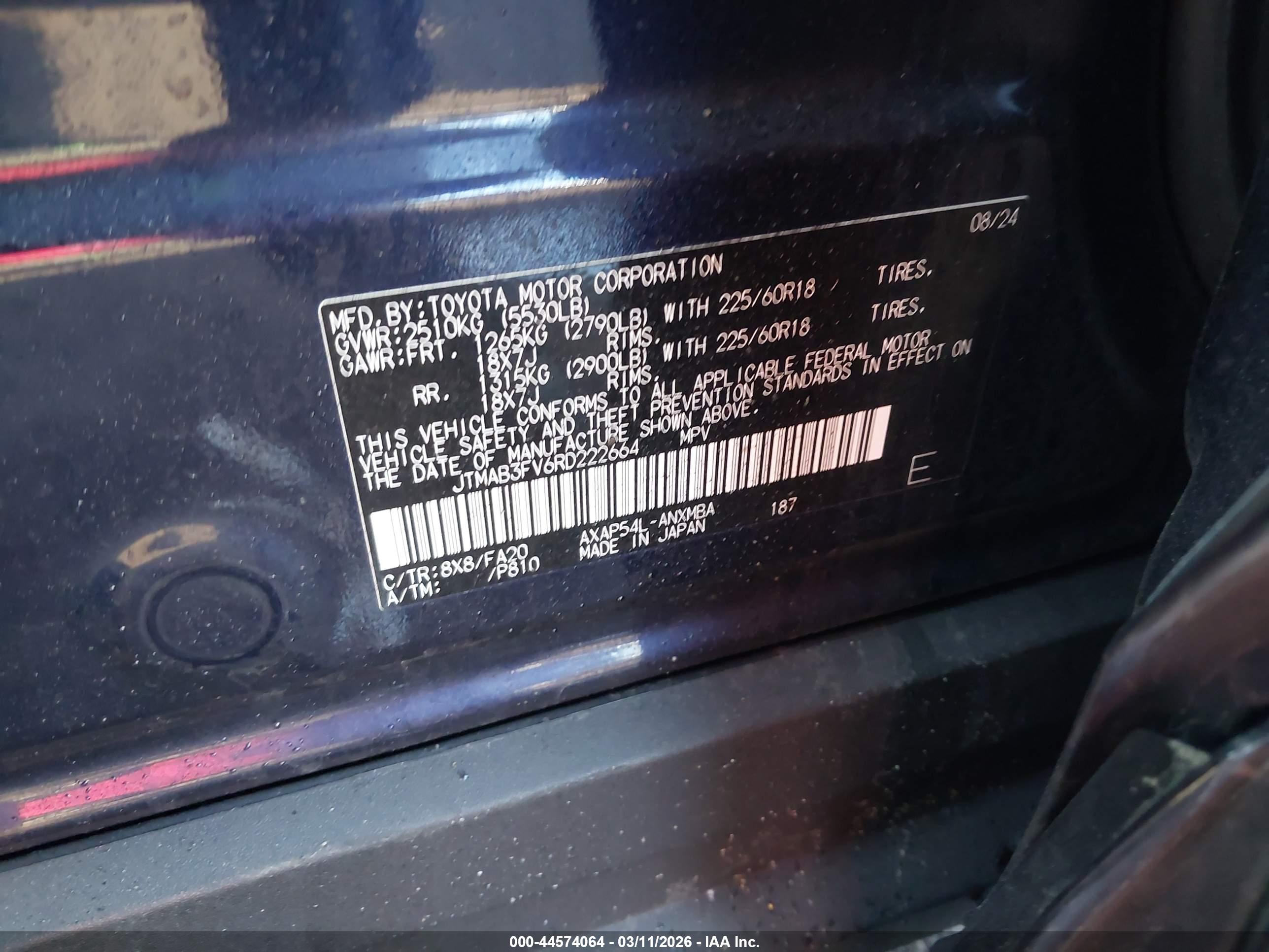 TOYOTA RAV4 image 9