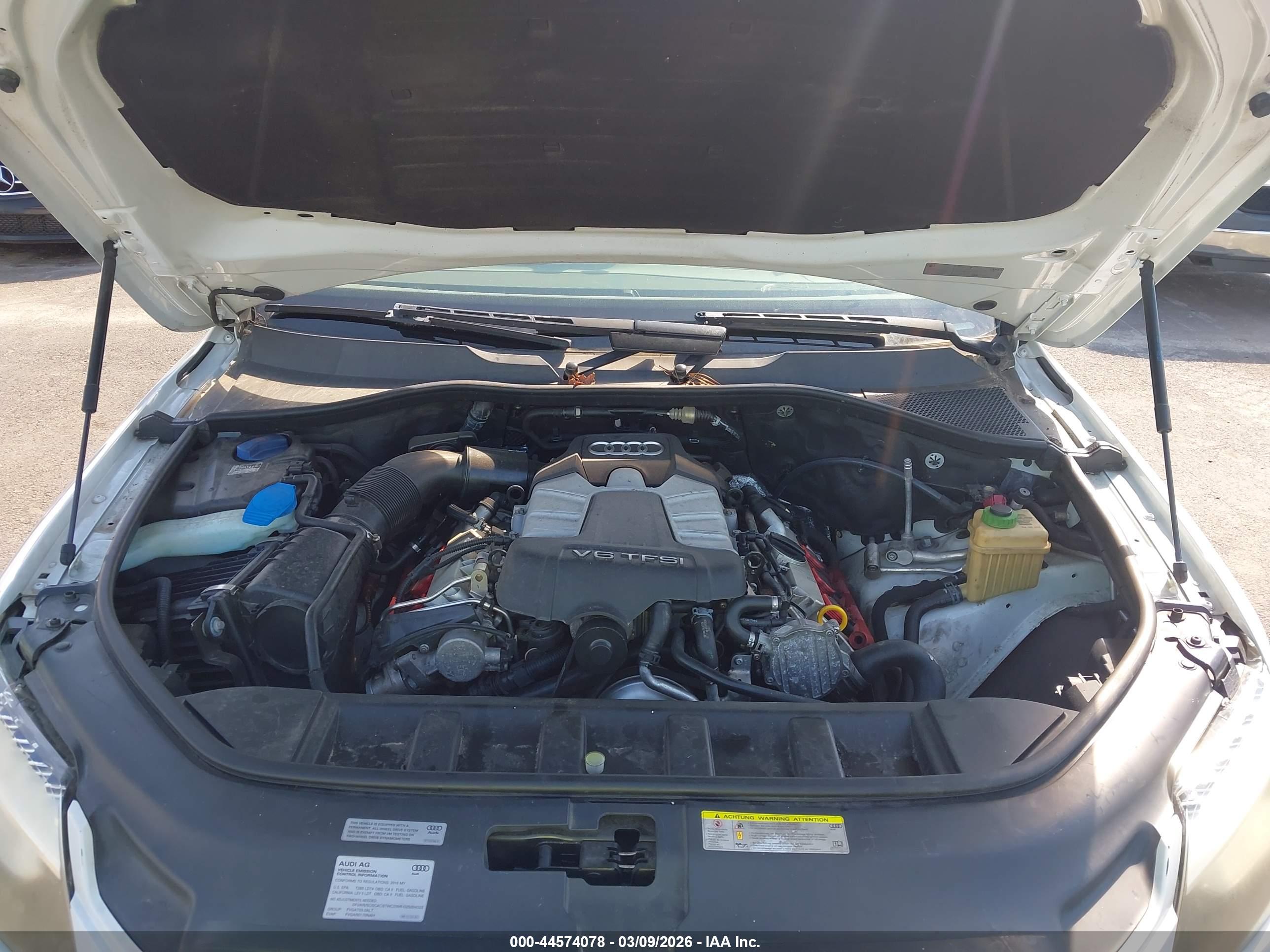 AUDI Q7 image 10
