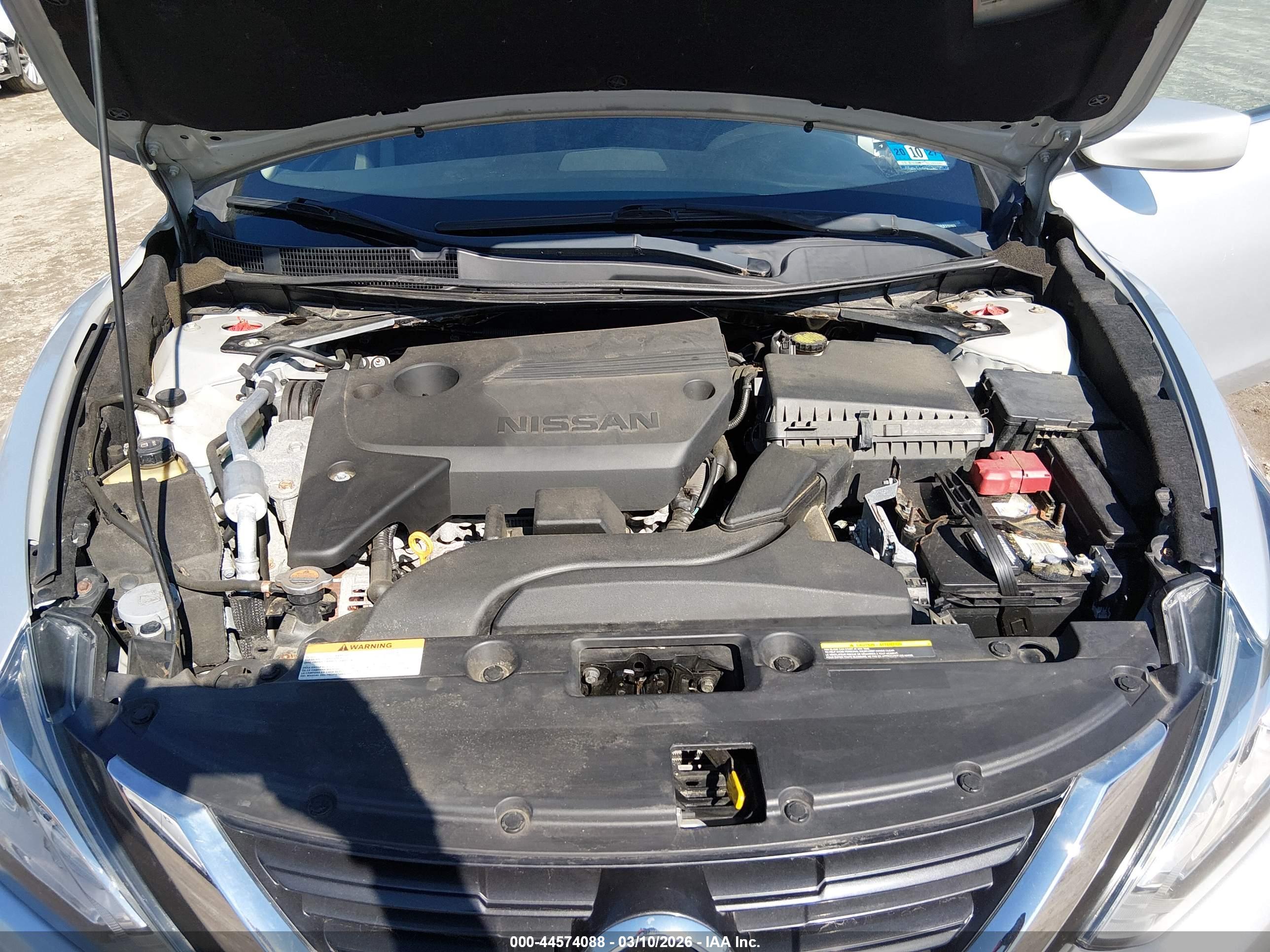 NISSAN ALTIMA image 10