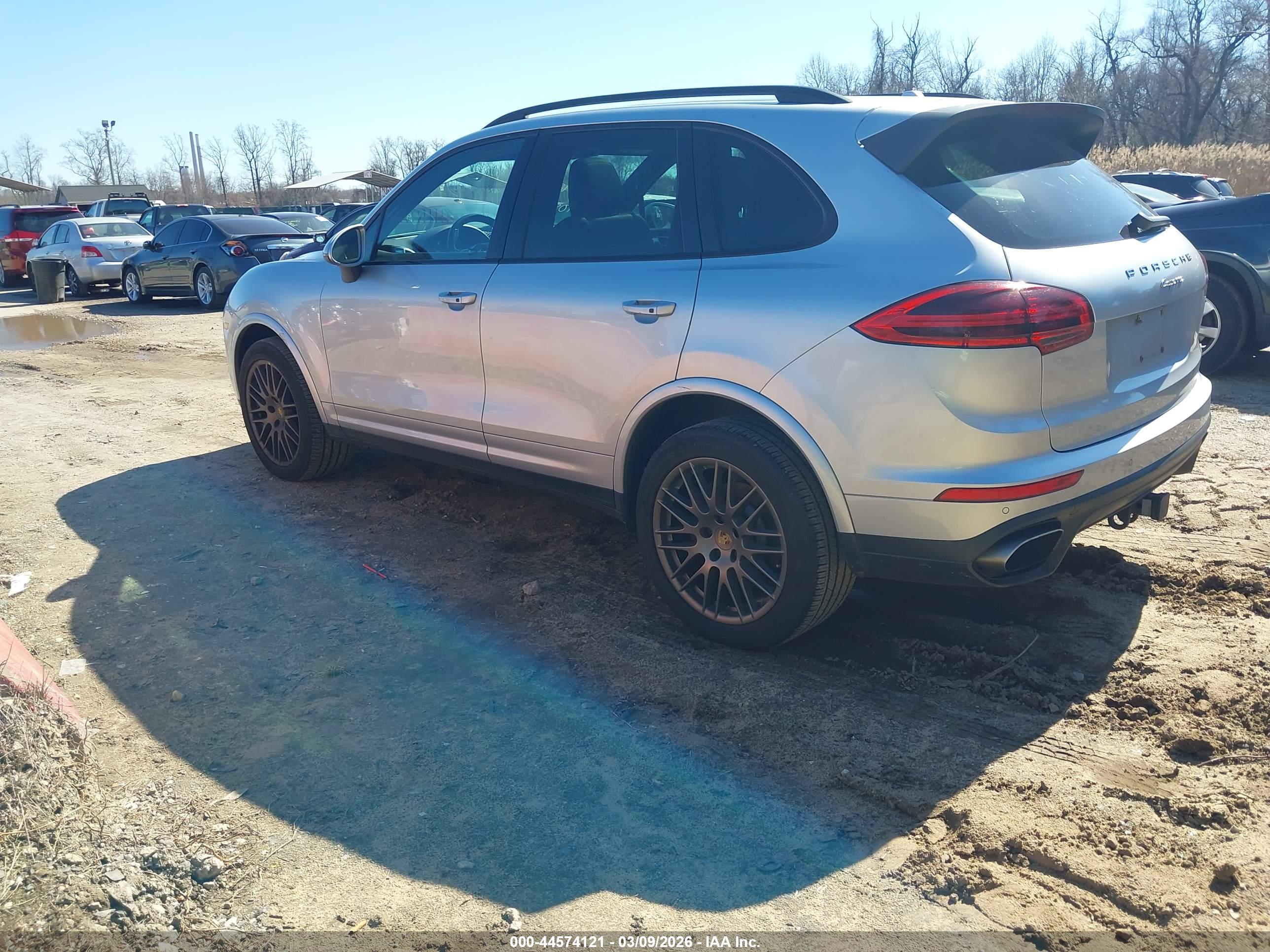 PORSCHE CAYENNE image 3