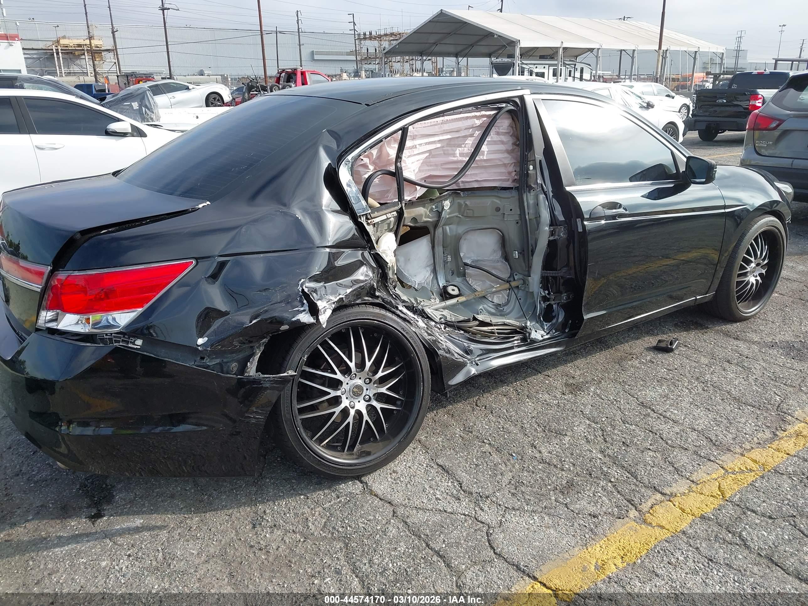 HONDA ACCORD image 4
