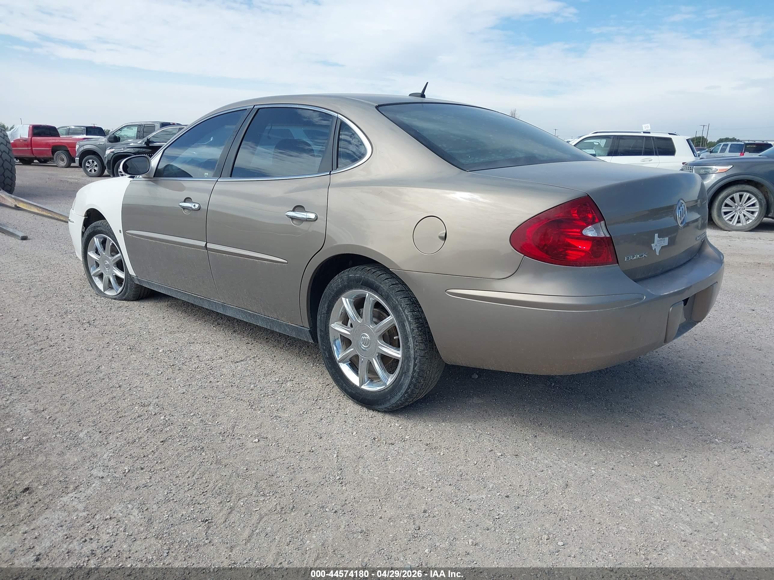 BUICK LACROSSE image 3
