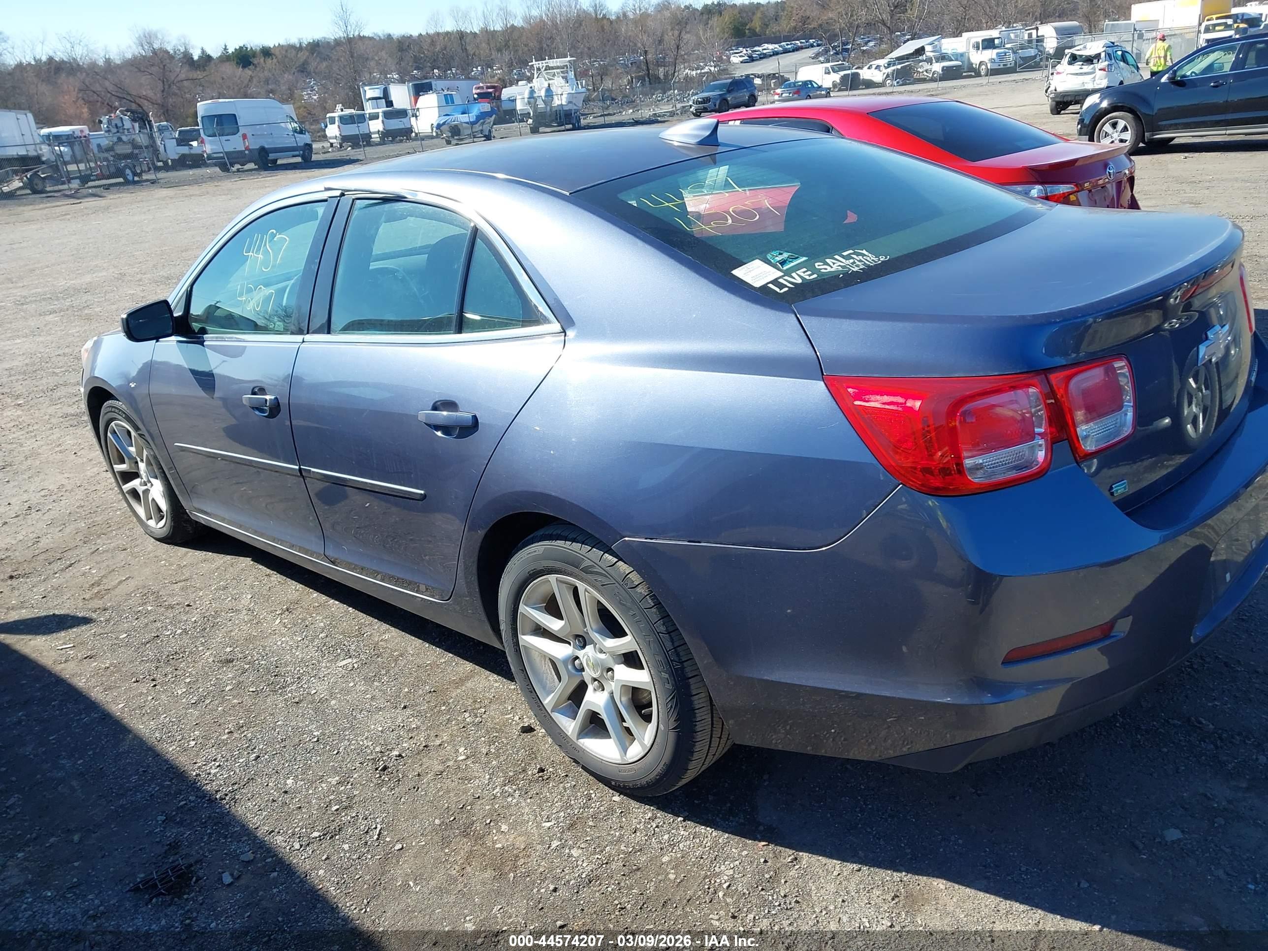 CHEVROLET MALIBU image 3