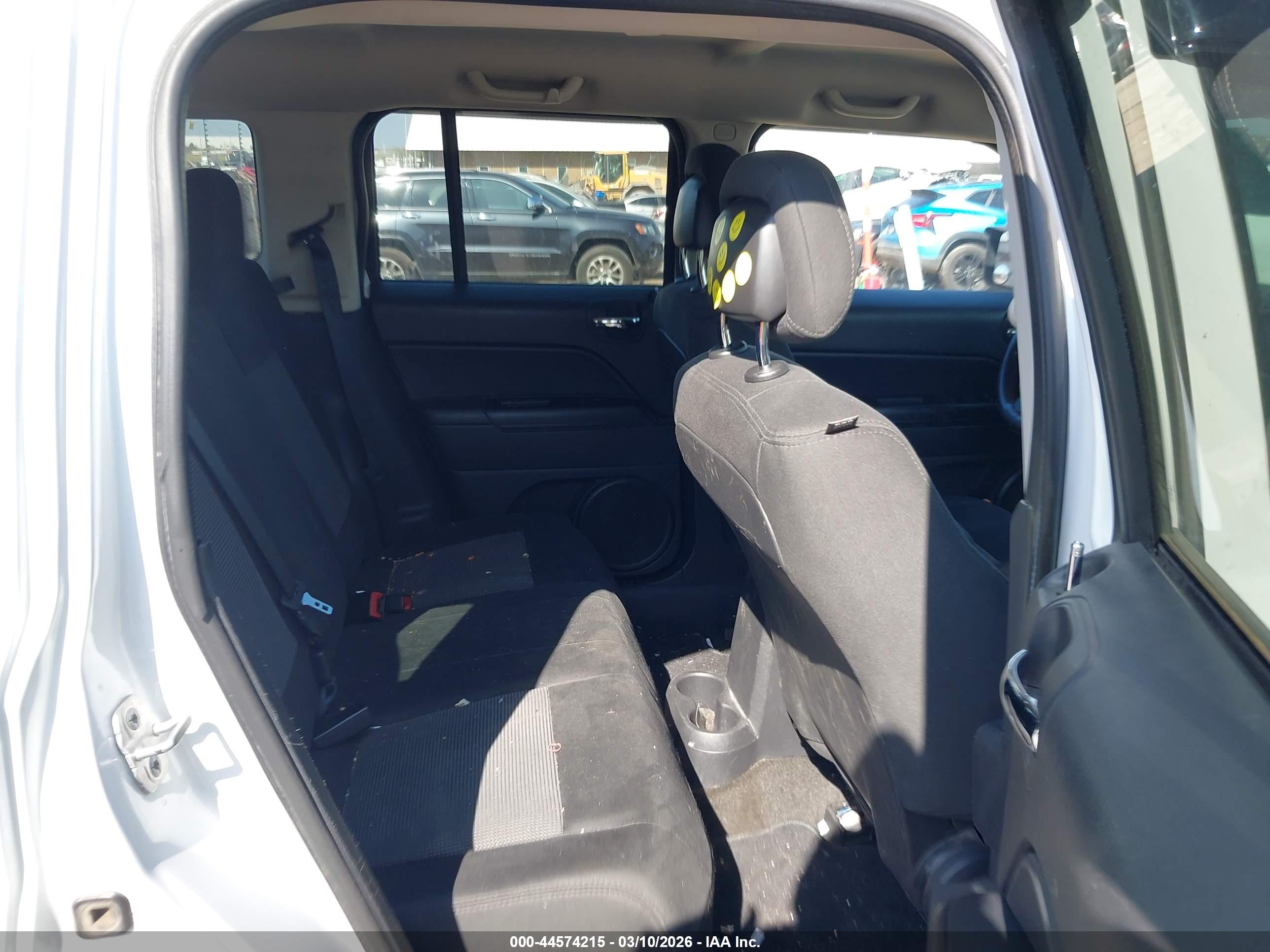 JEEP PATRIOT image 8