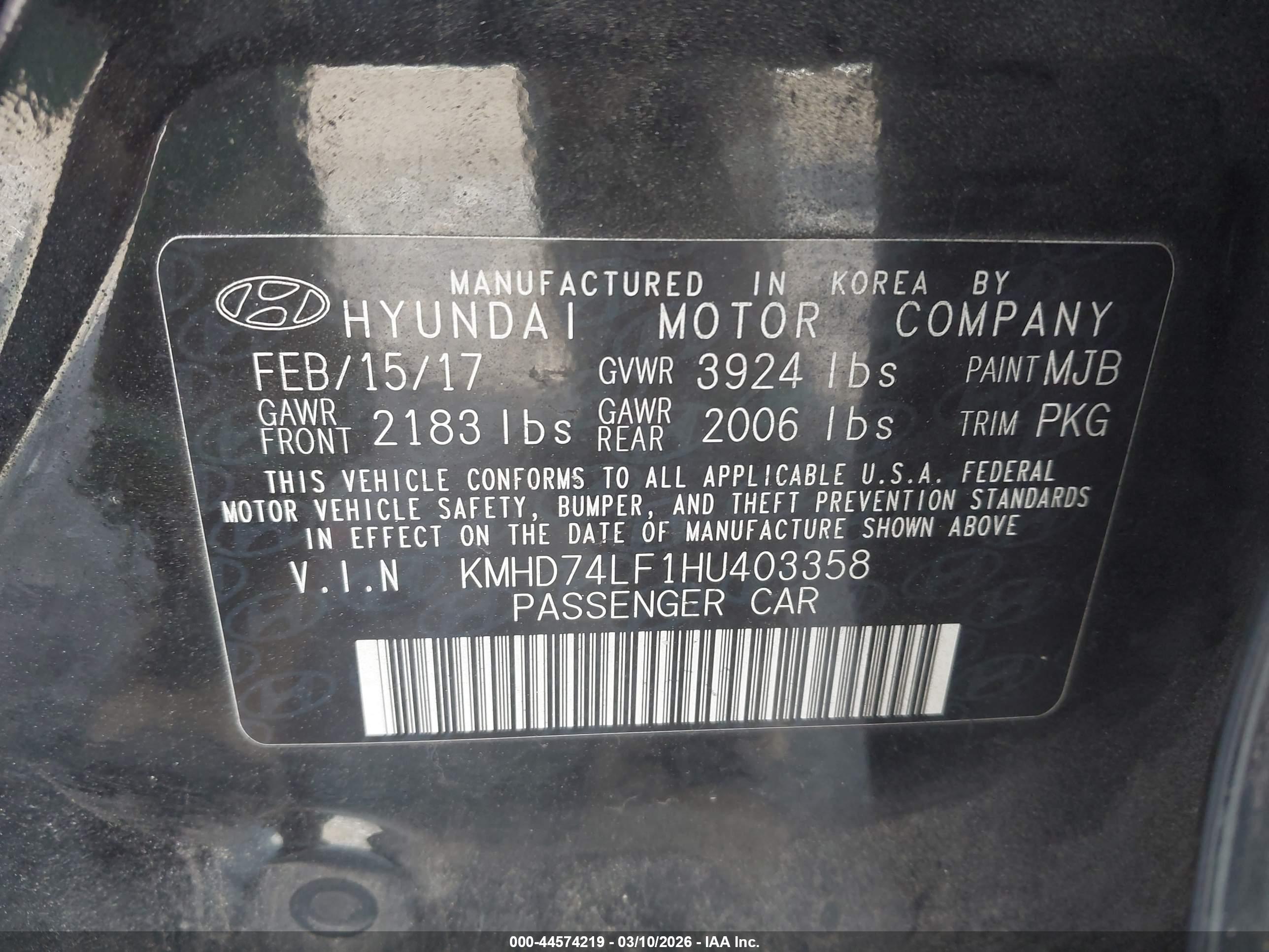 HYUNDAI ELANTRA image 9