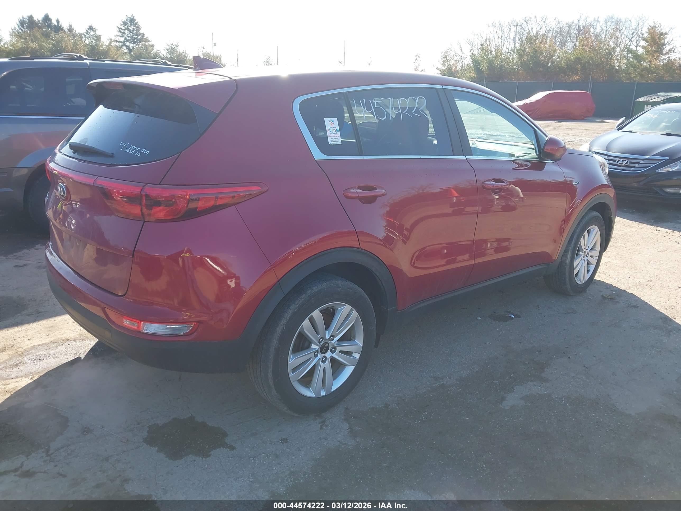 KIA SPORTAGE image 4