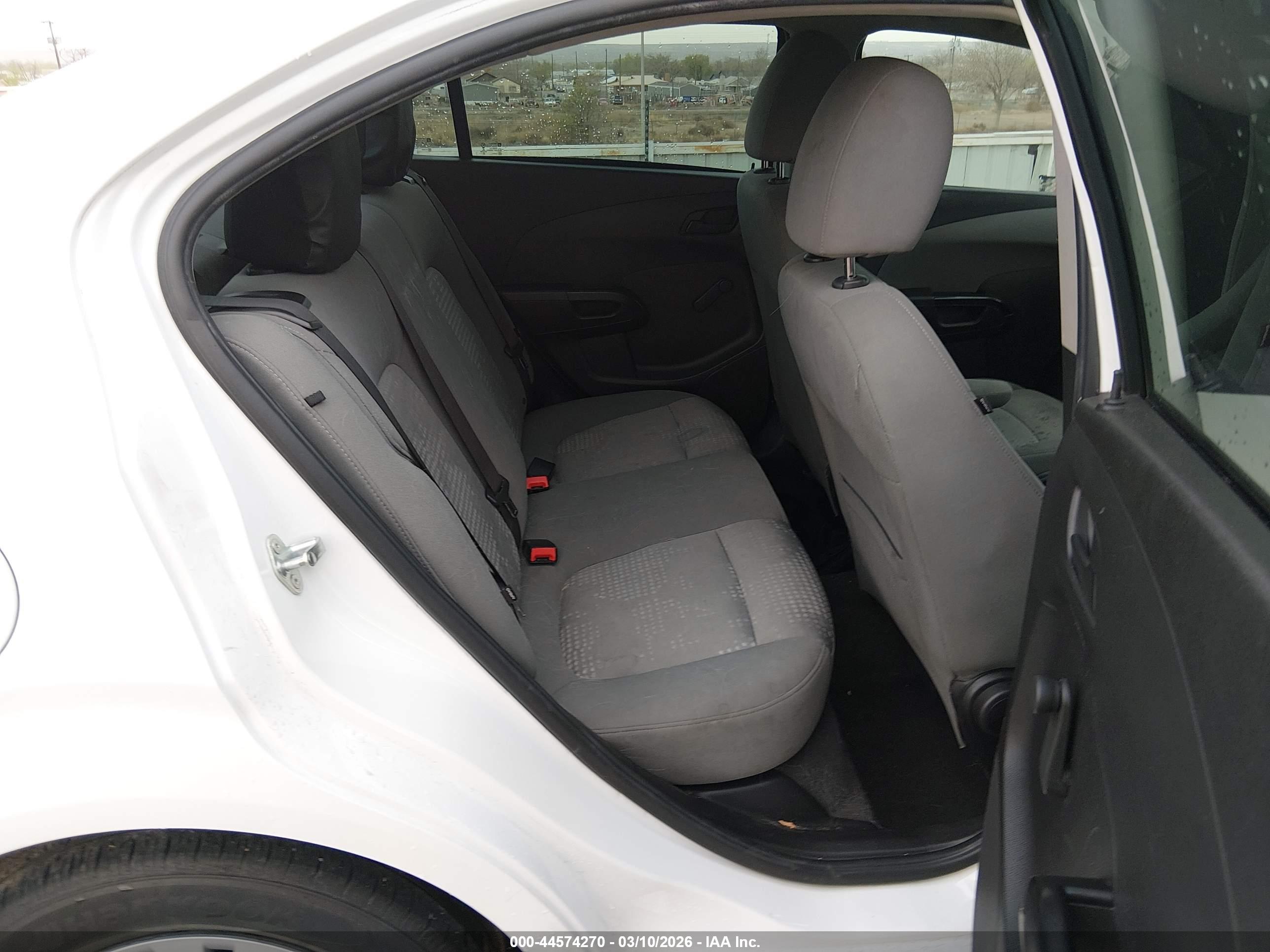 CHEVROLET SONIC image 8
