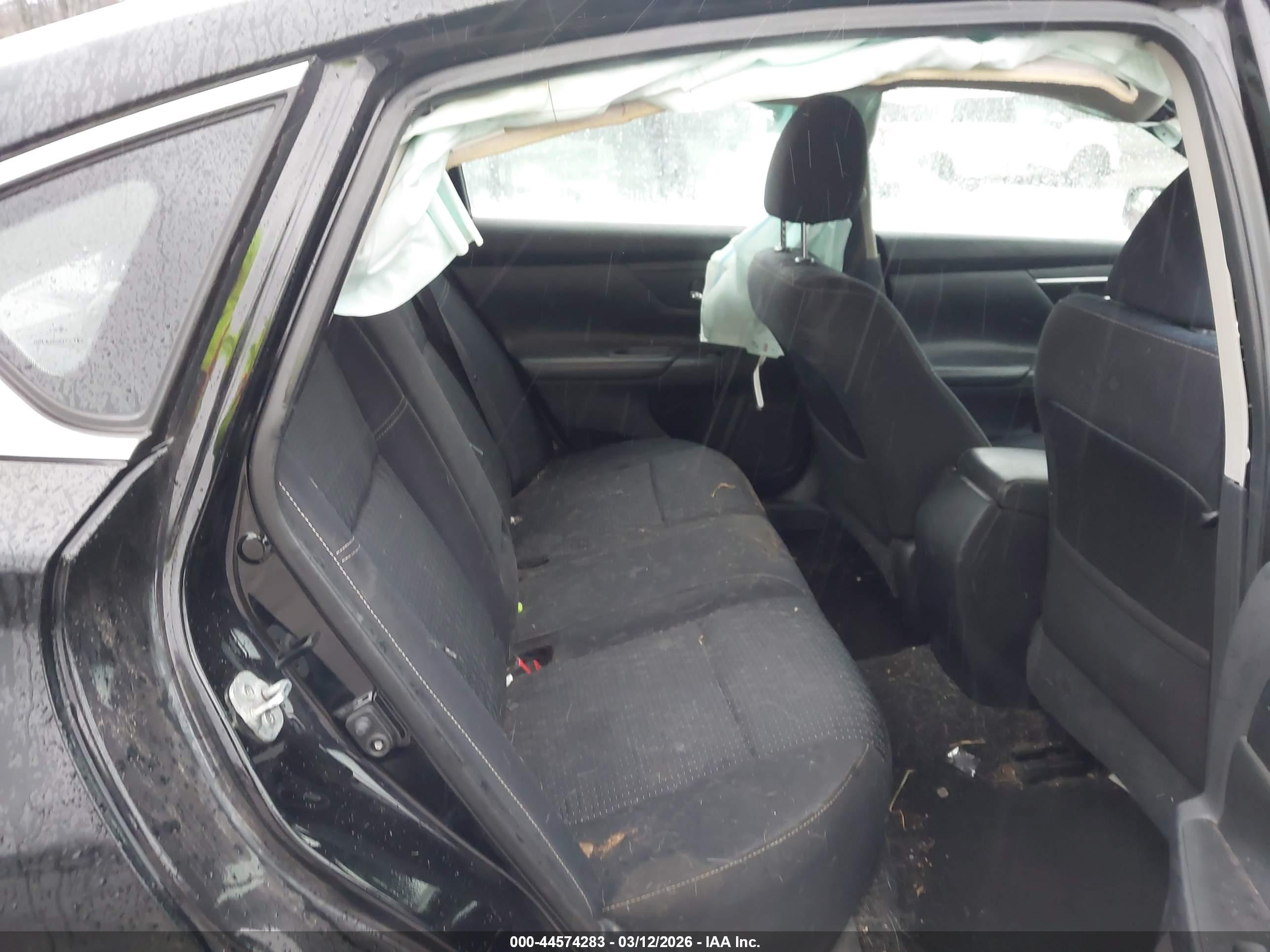 NISSAN ALTIMA image 8