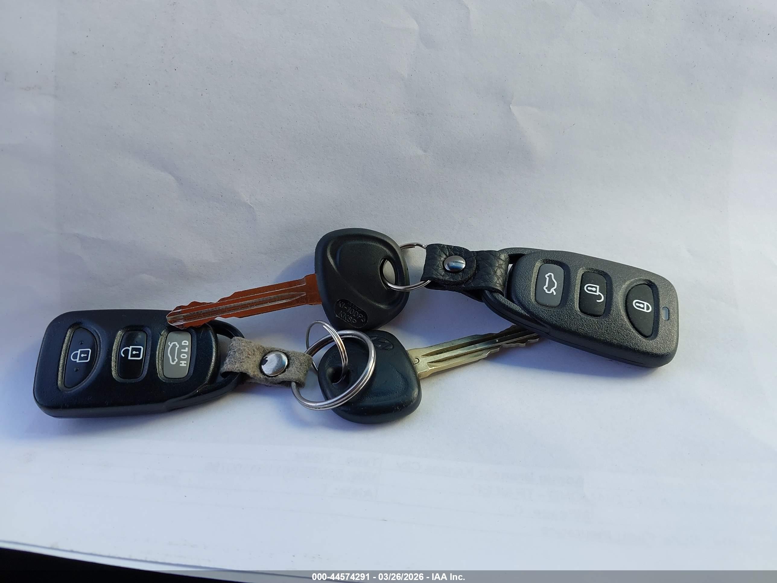 HYUNDAI ELANTRA image 11