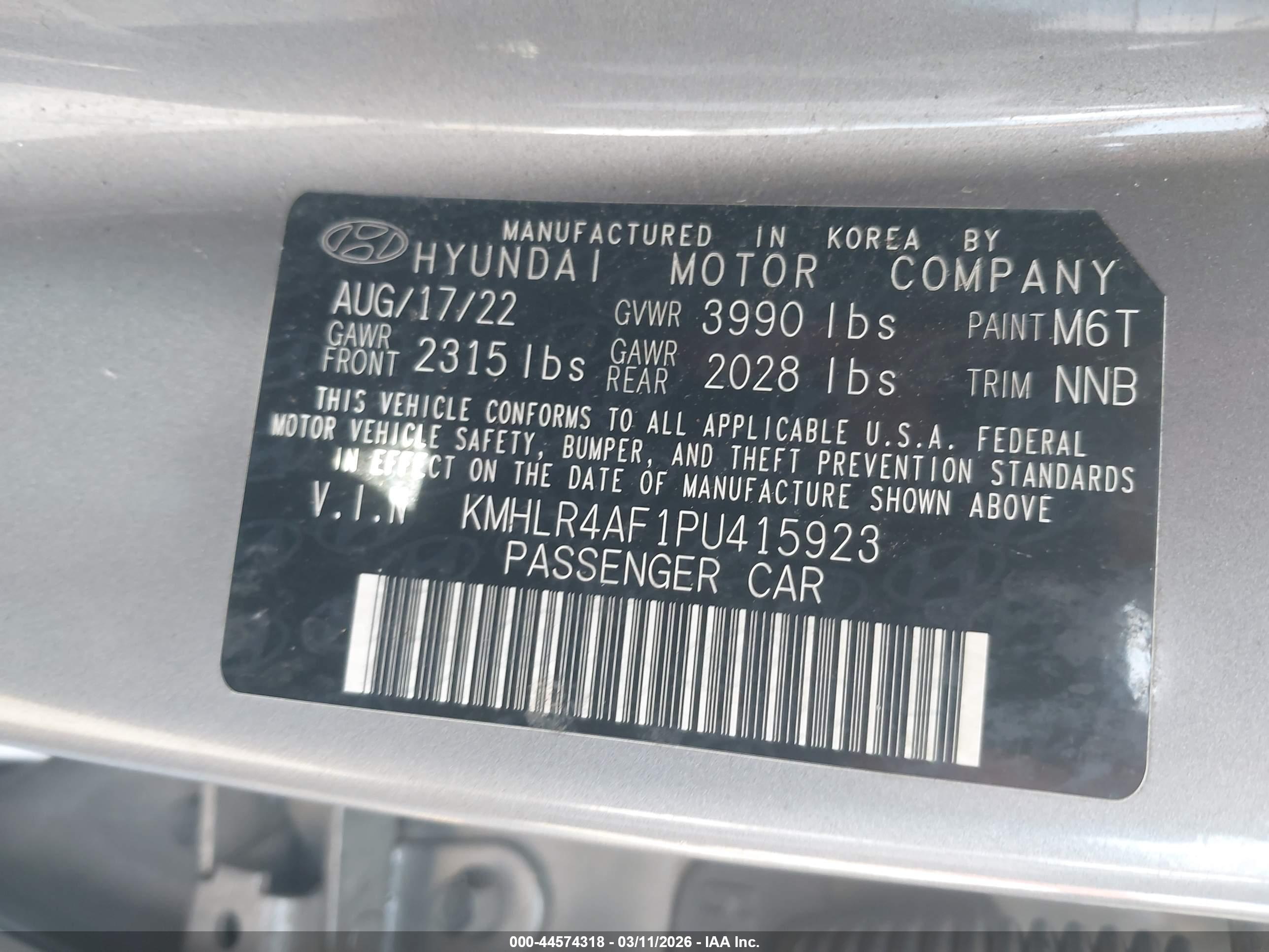 HYUNDAI ELANTRA image 9