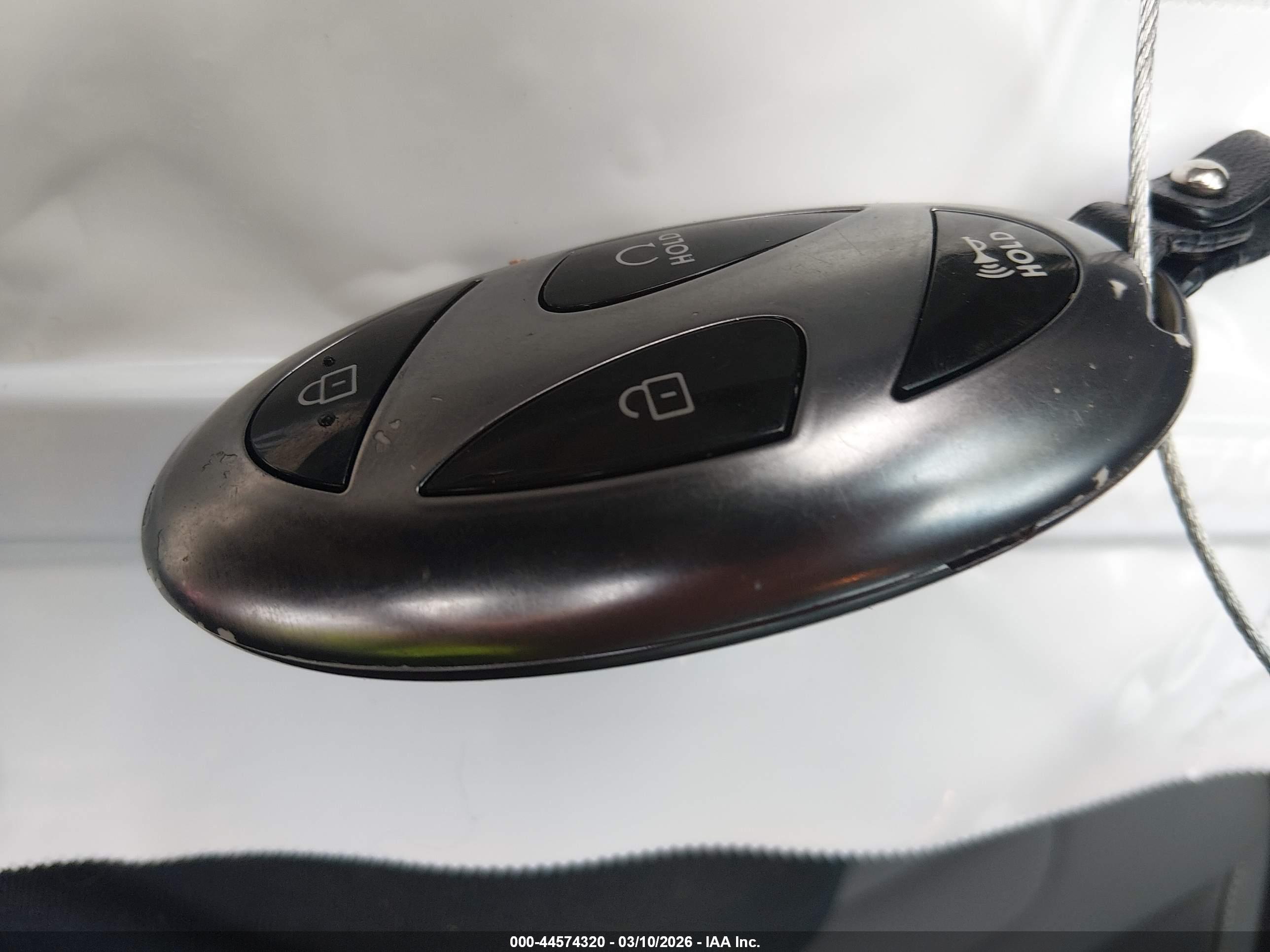 HYUNDAI ELANTRA image 11