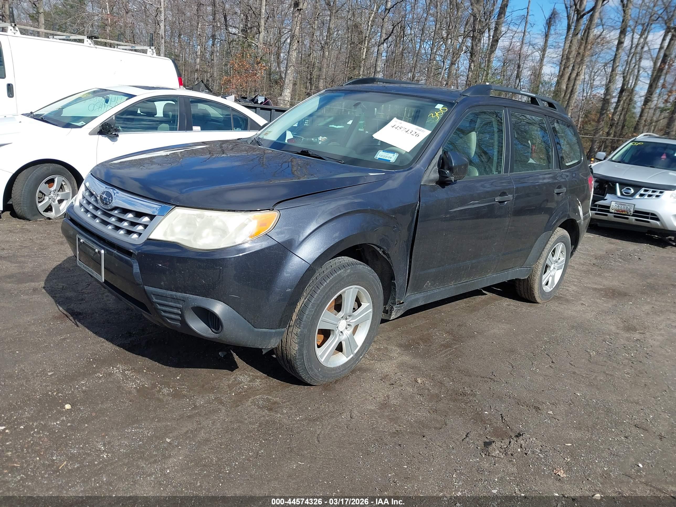 SUBARU FORESTER image 2